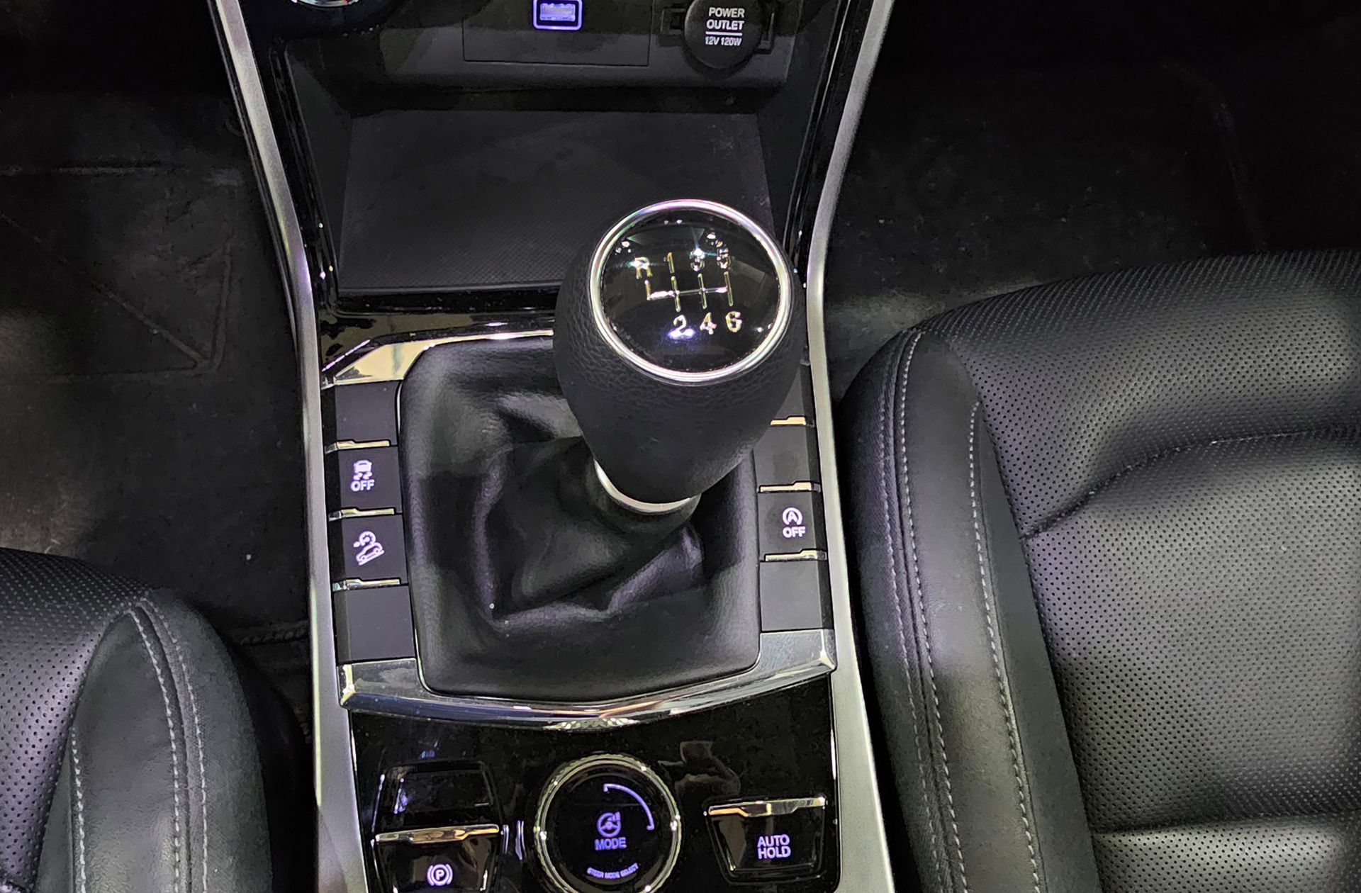 SsangYong Korando D16T Limited - foto 5