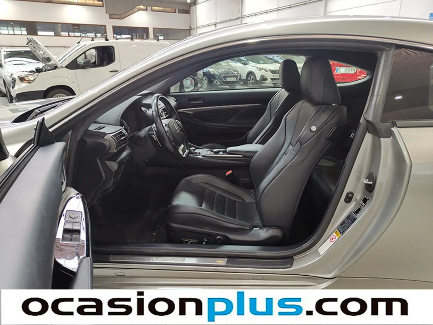 Foto Lexus RC Lexus RC 300h Executive (223 CV)