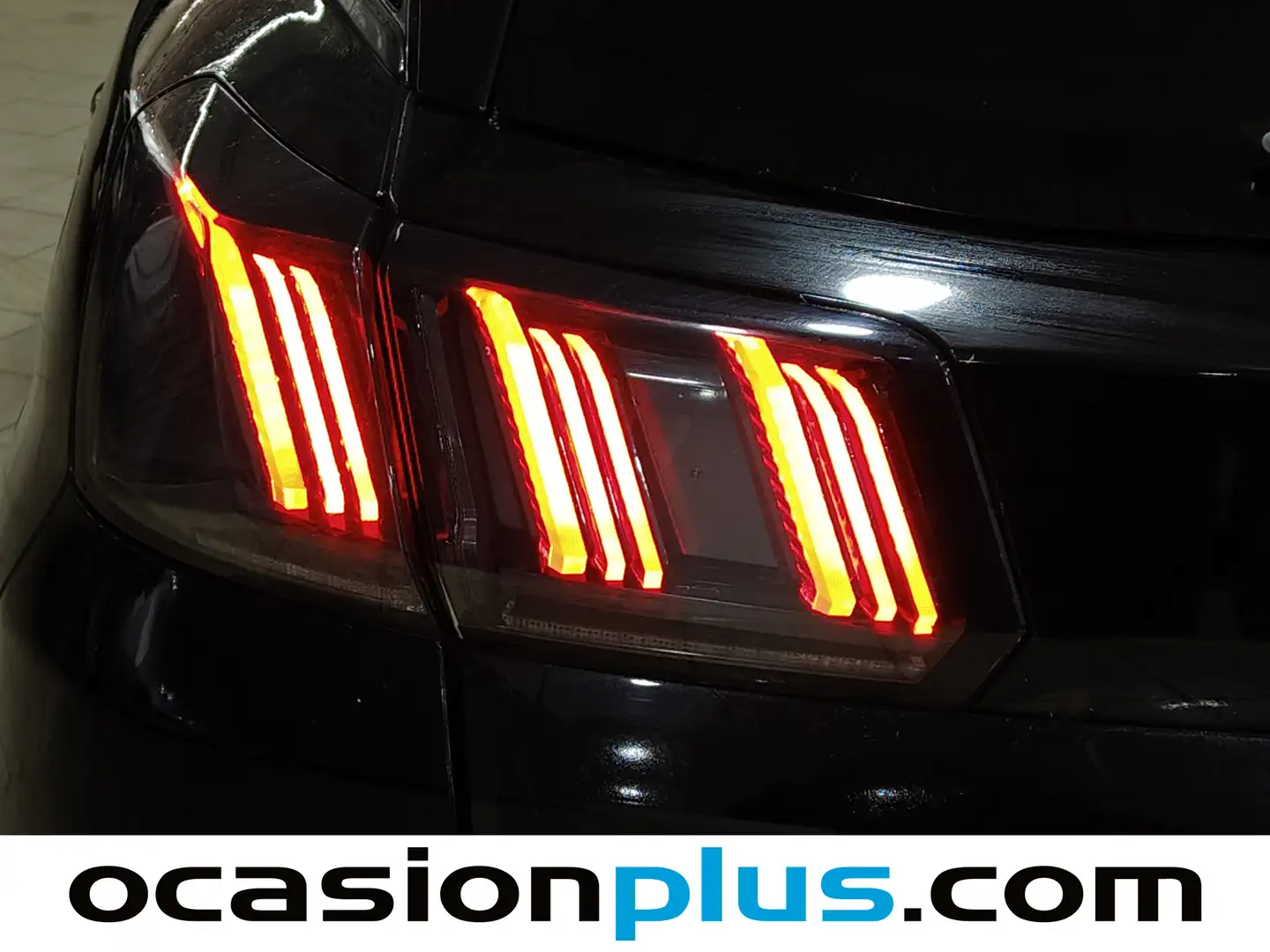 Foto Peugeot 3008 Hybrid Peugeot 3008 Hybrid 300 Allure Pack e-EAT8 (300 CV)