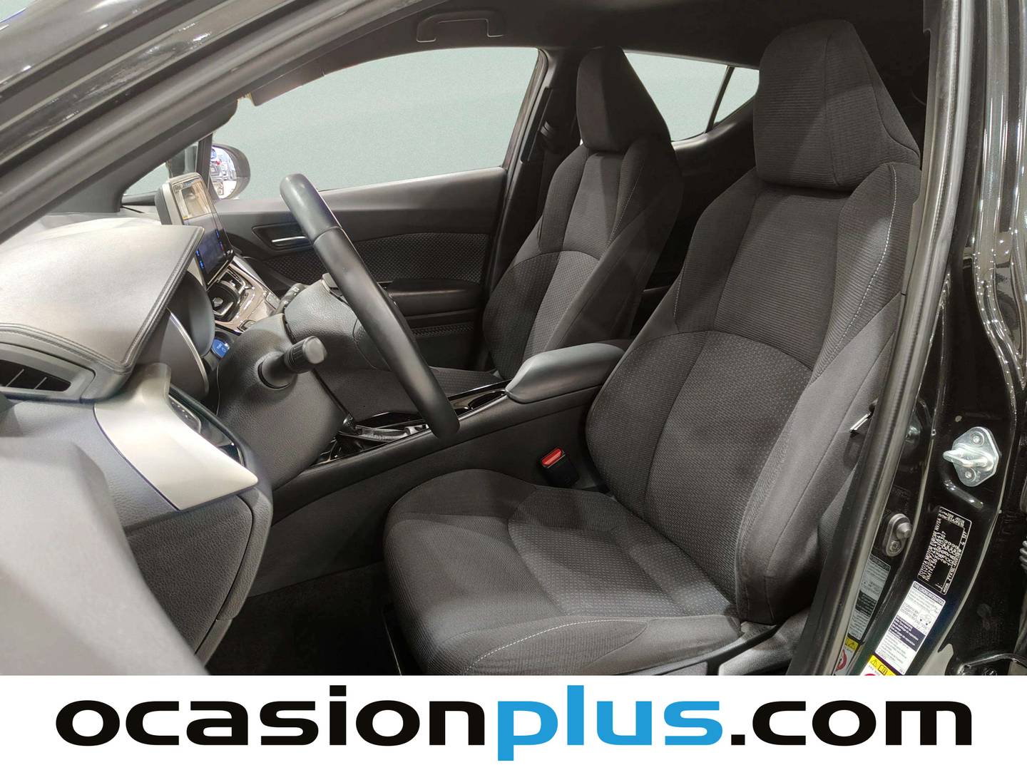 Foto asientos delanteros Toyota C-HR Toyota C-HR 1.8 125H Advance (122 CV)