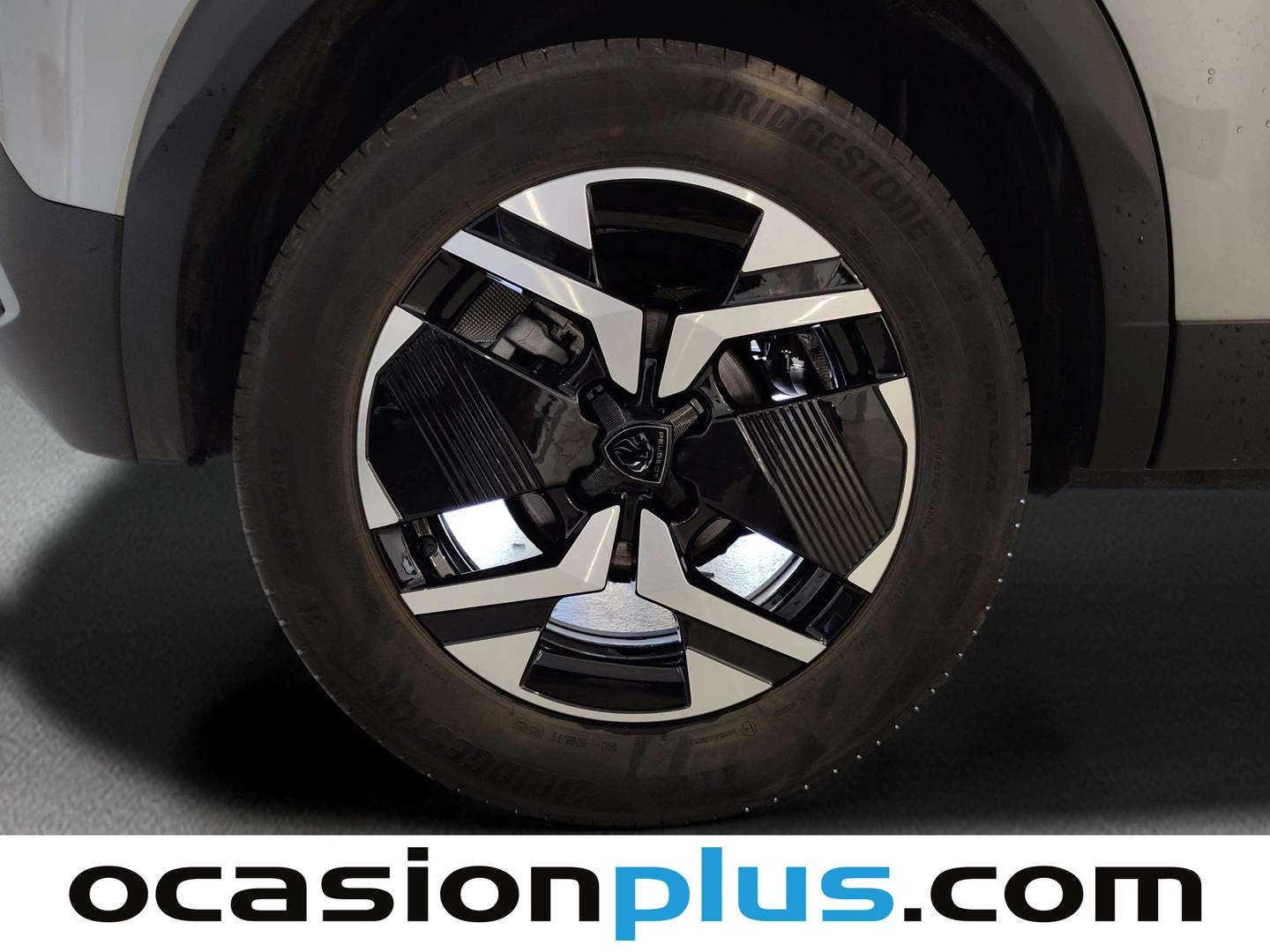 Peugeot 2008 Peugeot 2008 Allure Hybrid eDCS6 (145 CV) 145cv