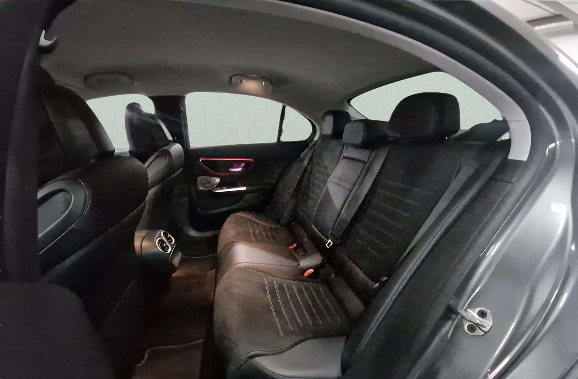 Mercedes-Benz Clase C 220 d Pack AMG - foto 16