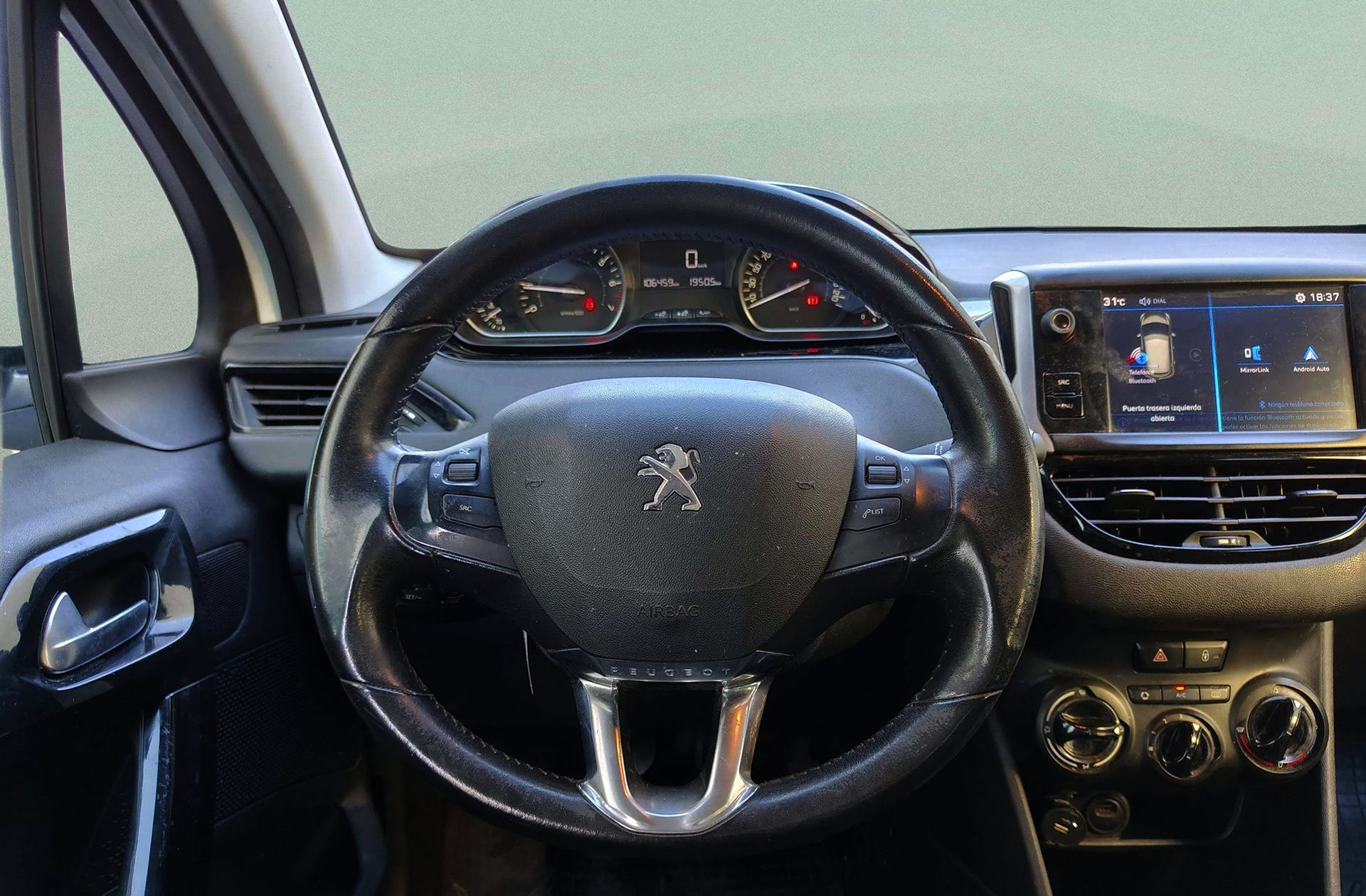 Peugeot 208 PureTech Signature - foto 21