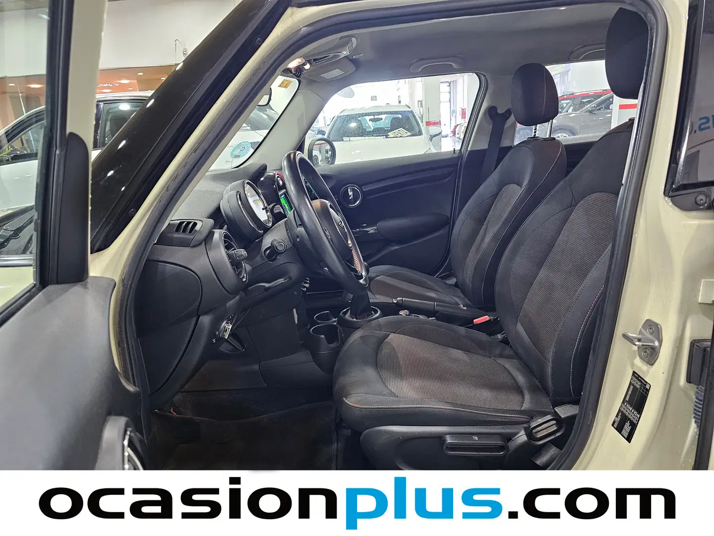 Foto Mini MINI MINI MINI 5 Puertas One (102 CV)