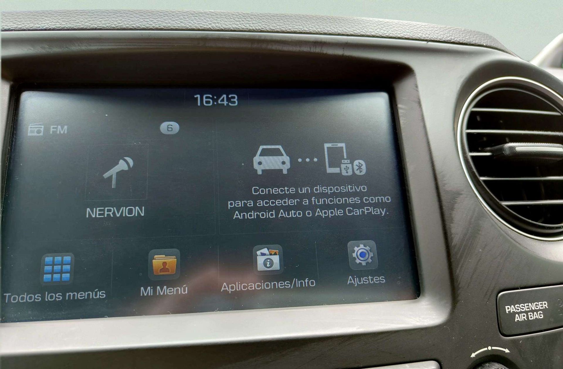 Hyundai i10 1.2 Tecno Edition - foto 7