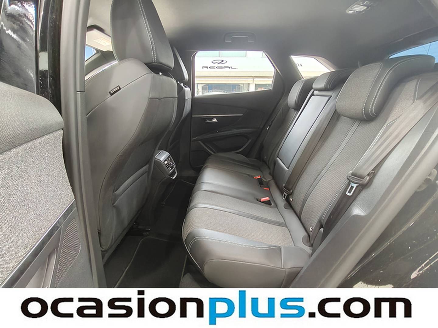 Foto Peugeot 3008 Peugeot 3008 PureTech 130 S&S Allure Pack EAT8  (130 CV)