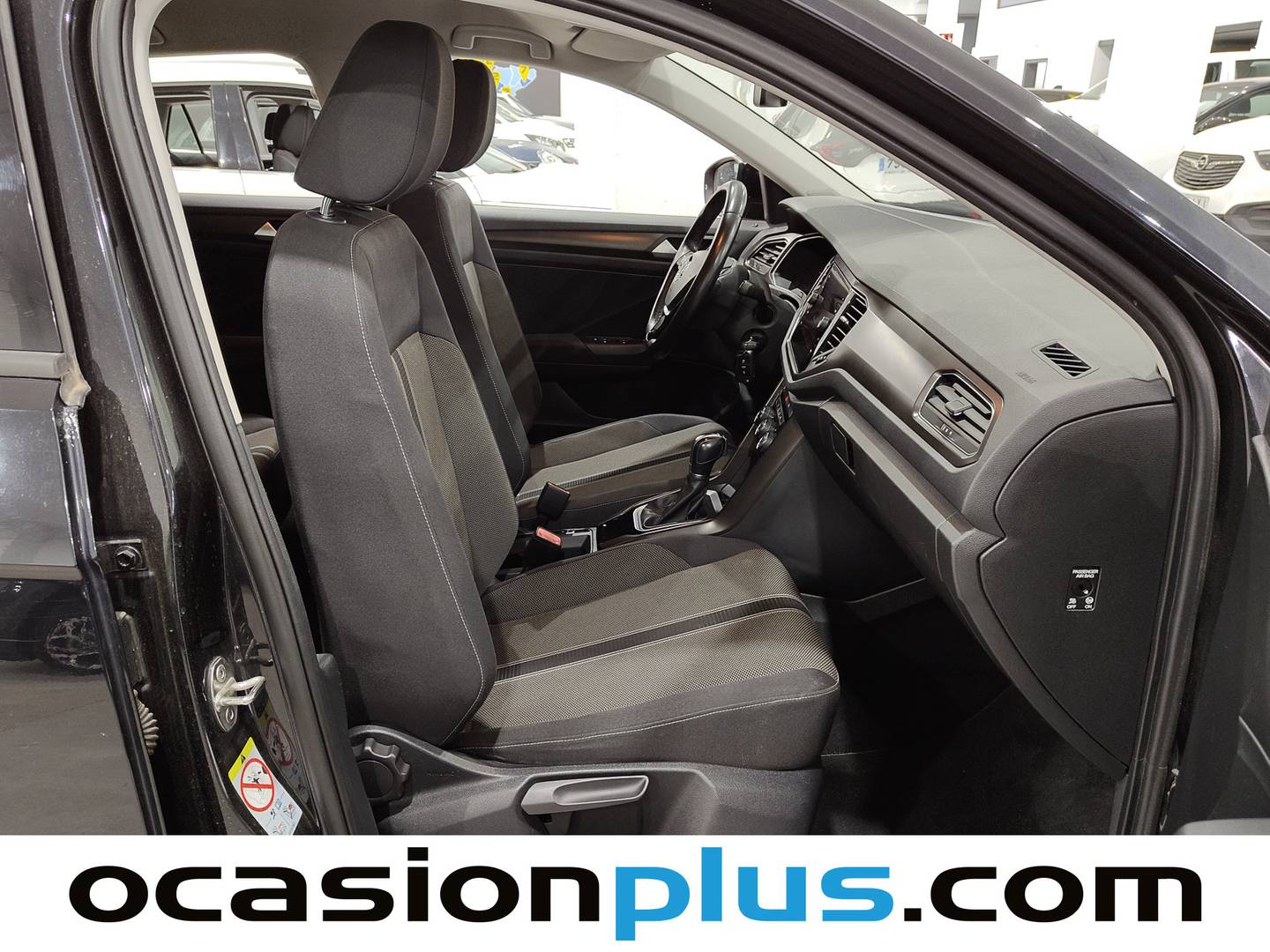 Foto Volkswagen T-Roc Volkswagen T-Roc Advance 2.0 TDI (150 CV) DSG