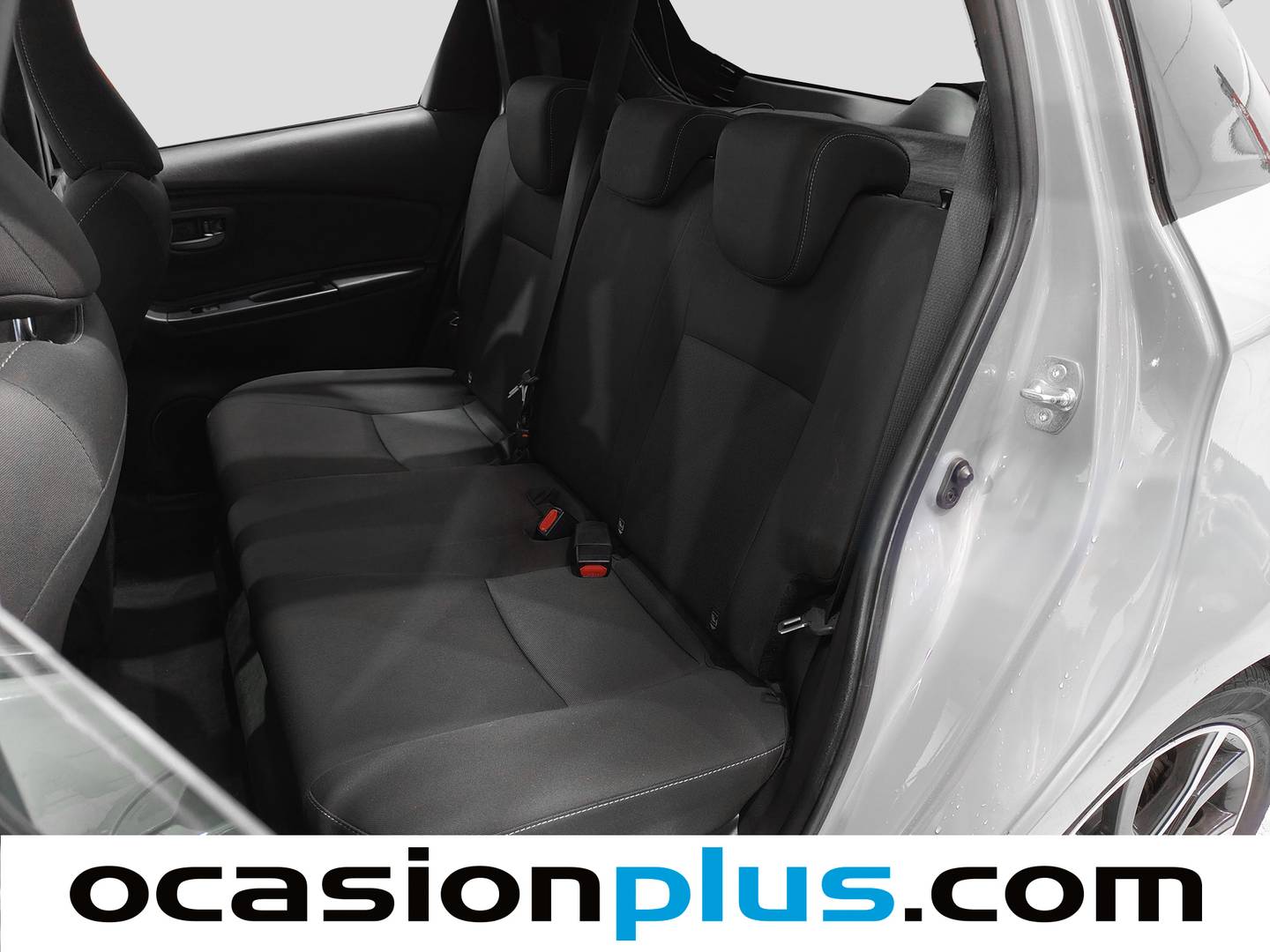 Foto asientos traseros Toyota Yaris Toyota Yaris 1.5 Hybrid Feel (100 CV)
