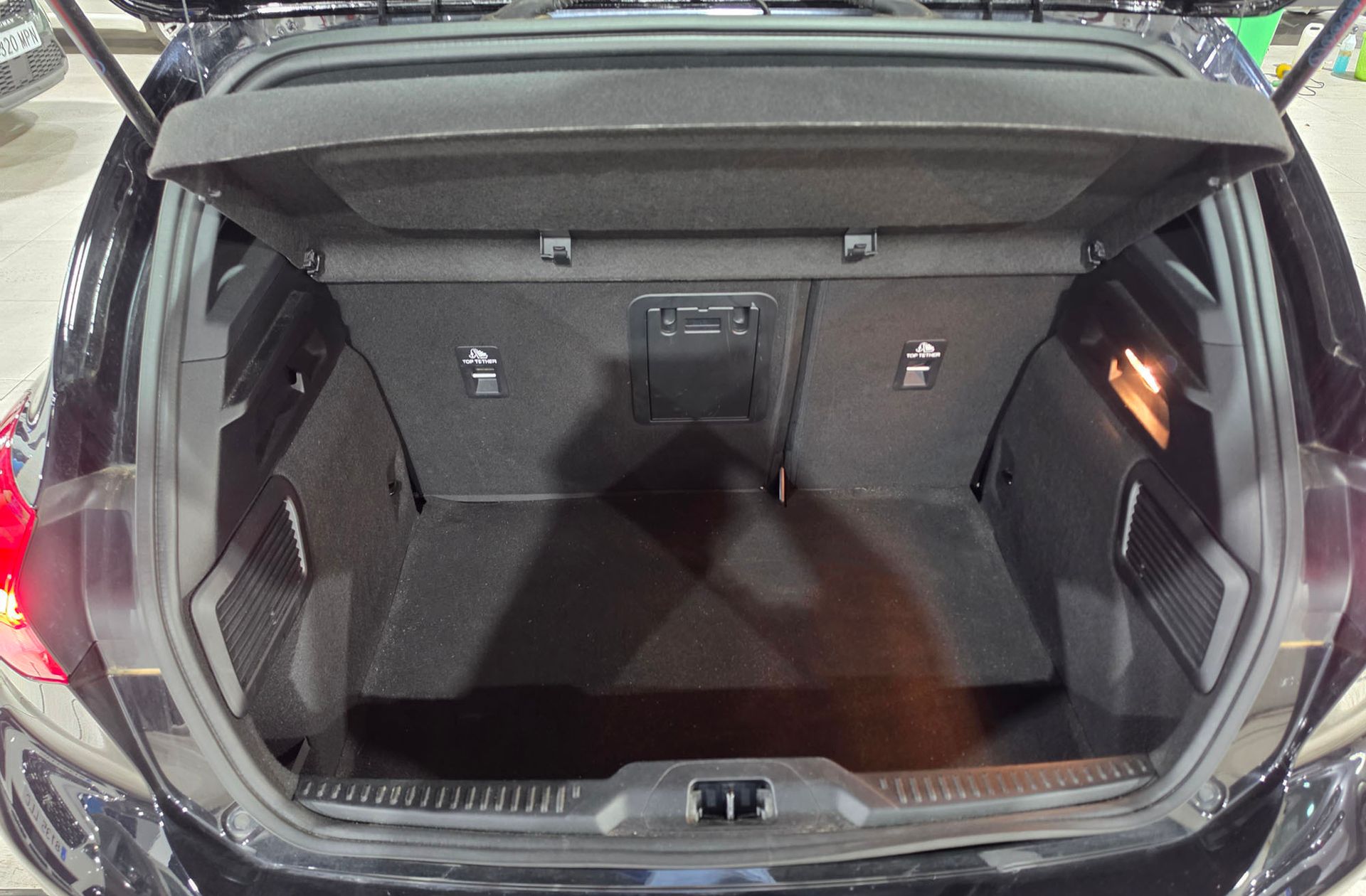Ford Focus 2.3 EcoBoost ST - foto 23