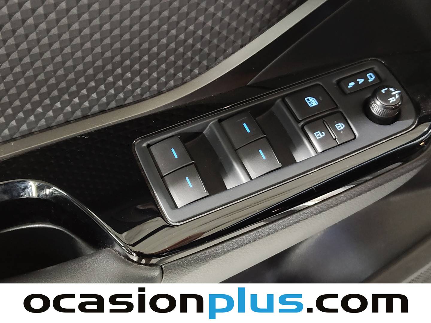 Toyota C-HR Toyota C-HR 1.8 125H Advance (122 CV) automático