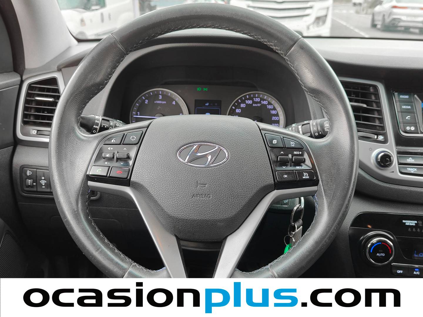 Extras y acabados del Hyundai Tucson Hyundai Tucson 1.7 CRDI BlueDrive Klass 4x2 (115 CV)