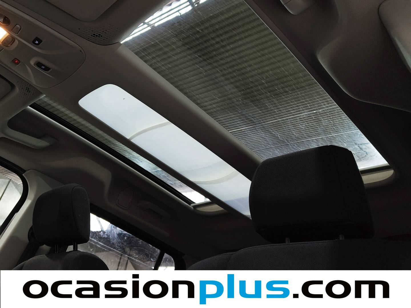 Extras y acabados del Citroën Berlingo Citroën Berlingo PureTech 110 Talla M Shine (110 CV)