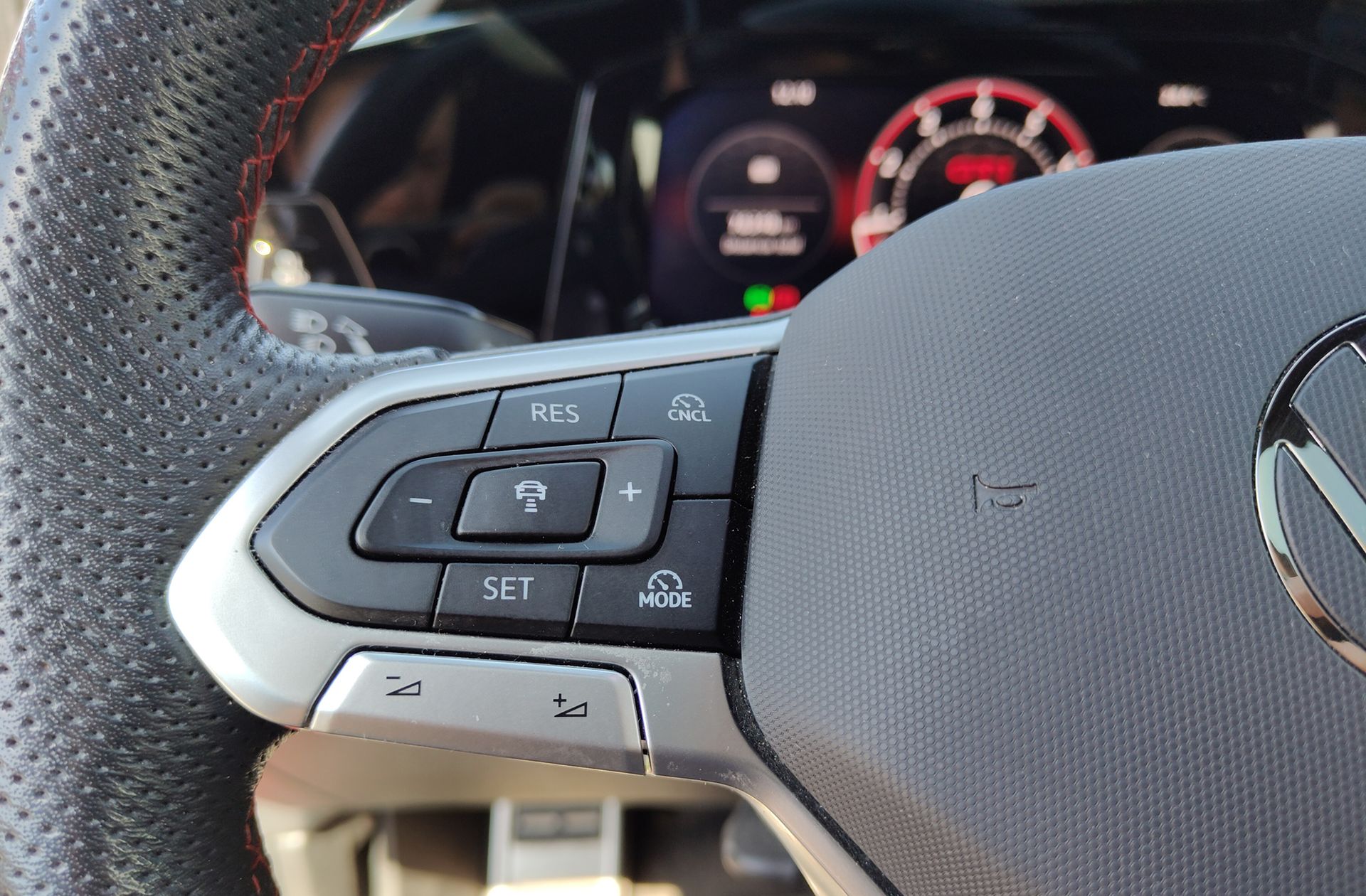 Volkswagen Golf GTI Clubsport 2.0 TSI DSG - foto 25