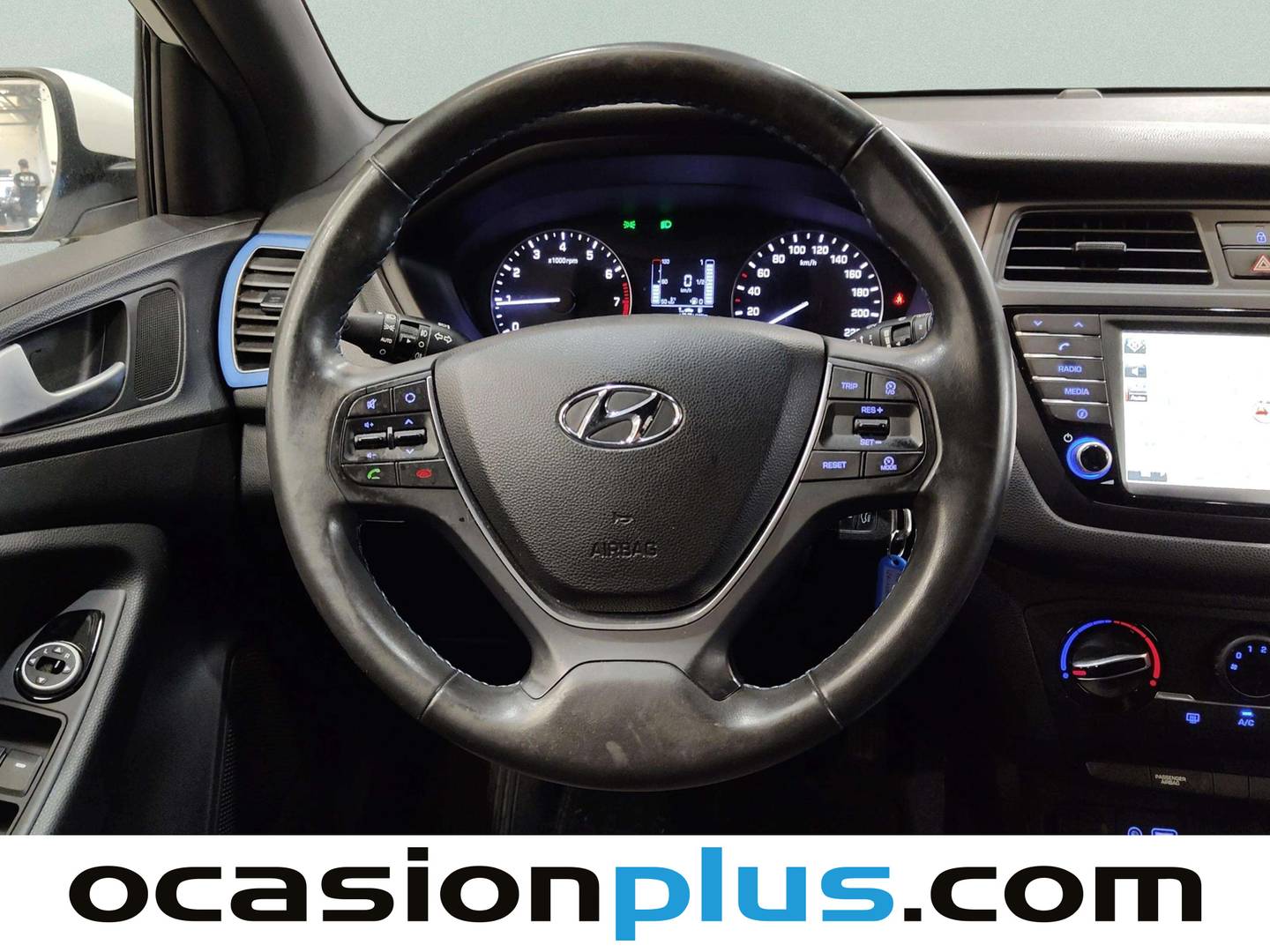 Hyundai i20 Hyundai i20 1.2 MPI Klass Go! Nav (85 CV) manual