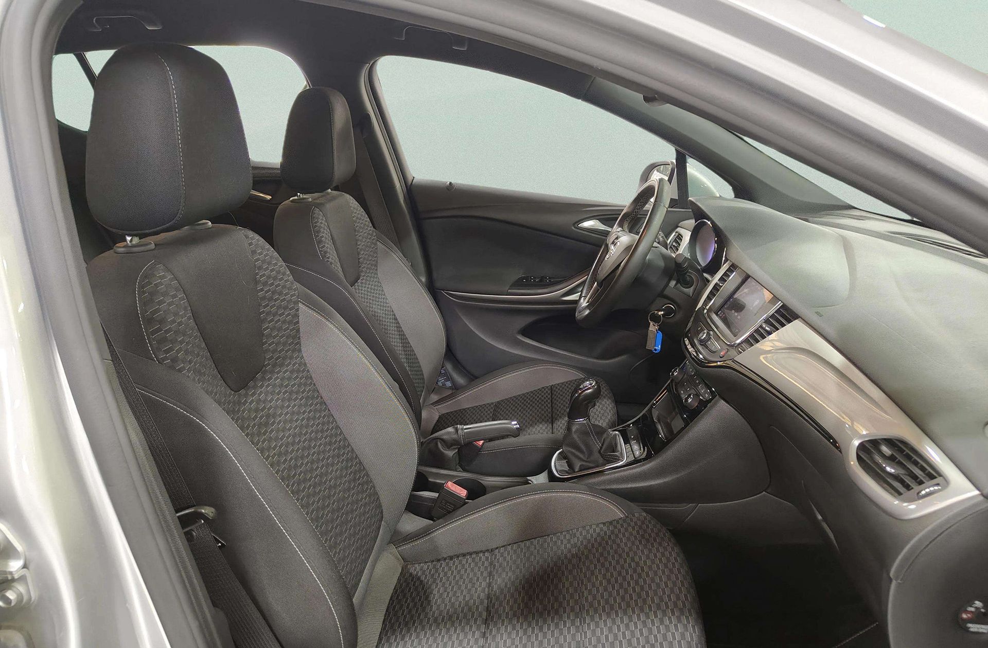 Opel Astra 1.2 Turbo SHL GS Line - foto 17