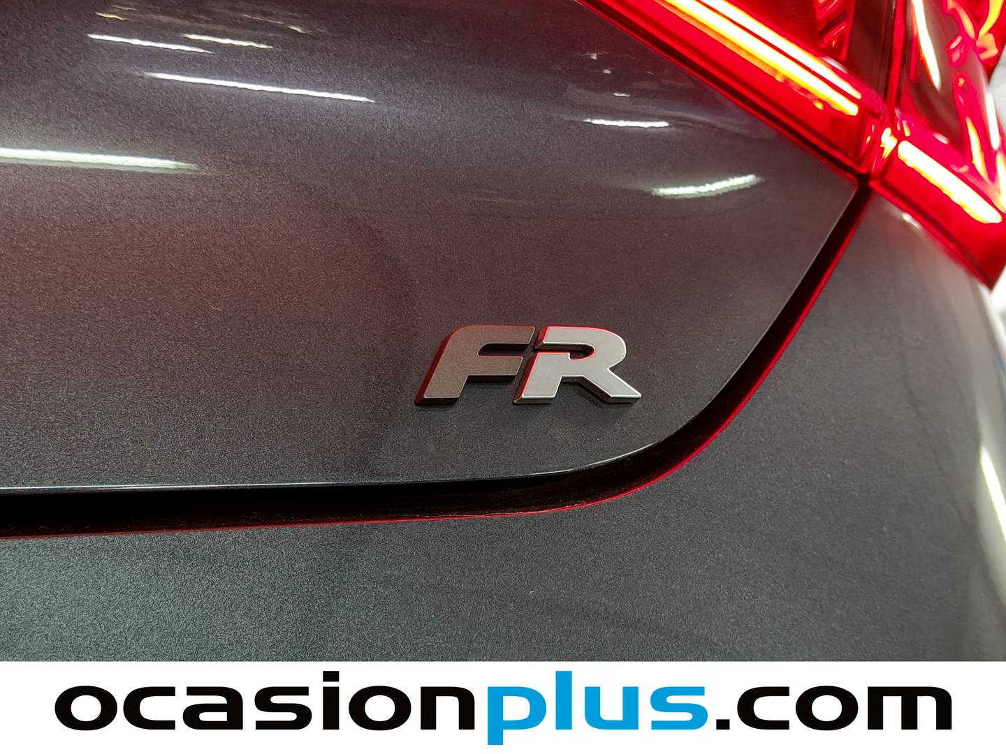 Foto Seat León SEAT León 1.5 eTSI S&S FR DSG (150 CV)