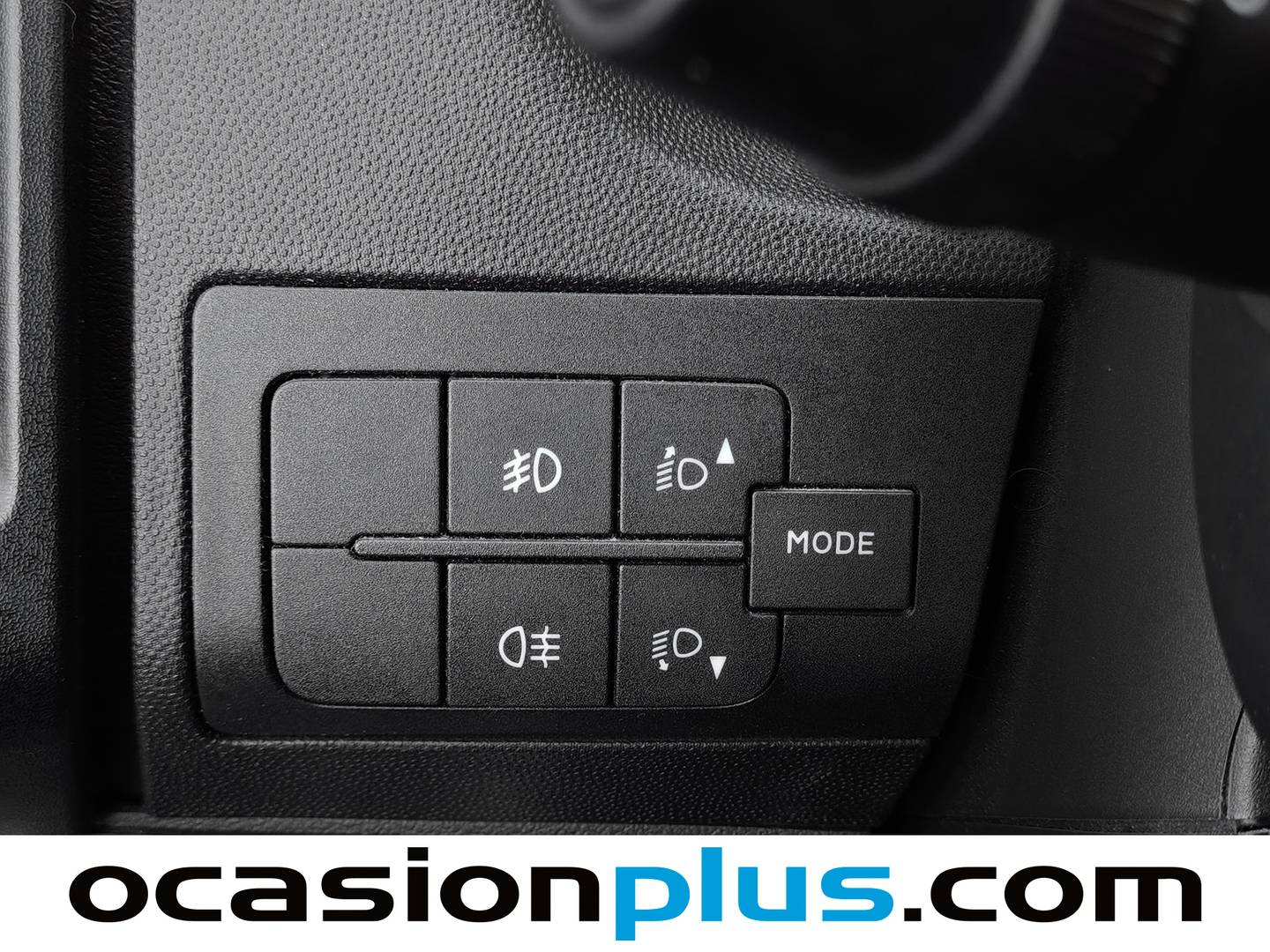 Elnagh T-LOFT 530 Elnagh T-LOFT 530 530 (140 CV) 5 Plazas diésel