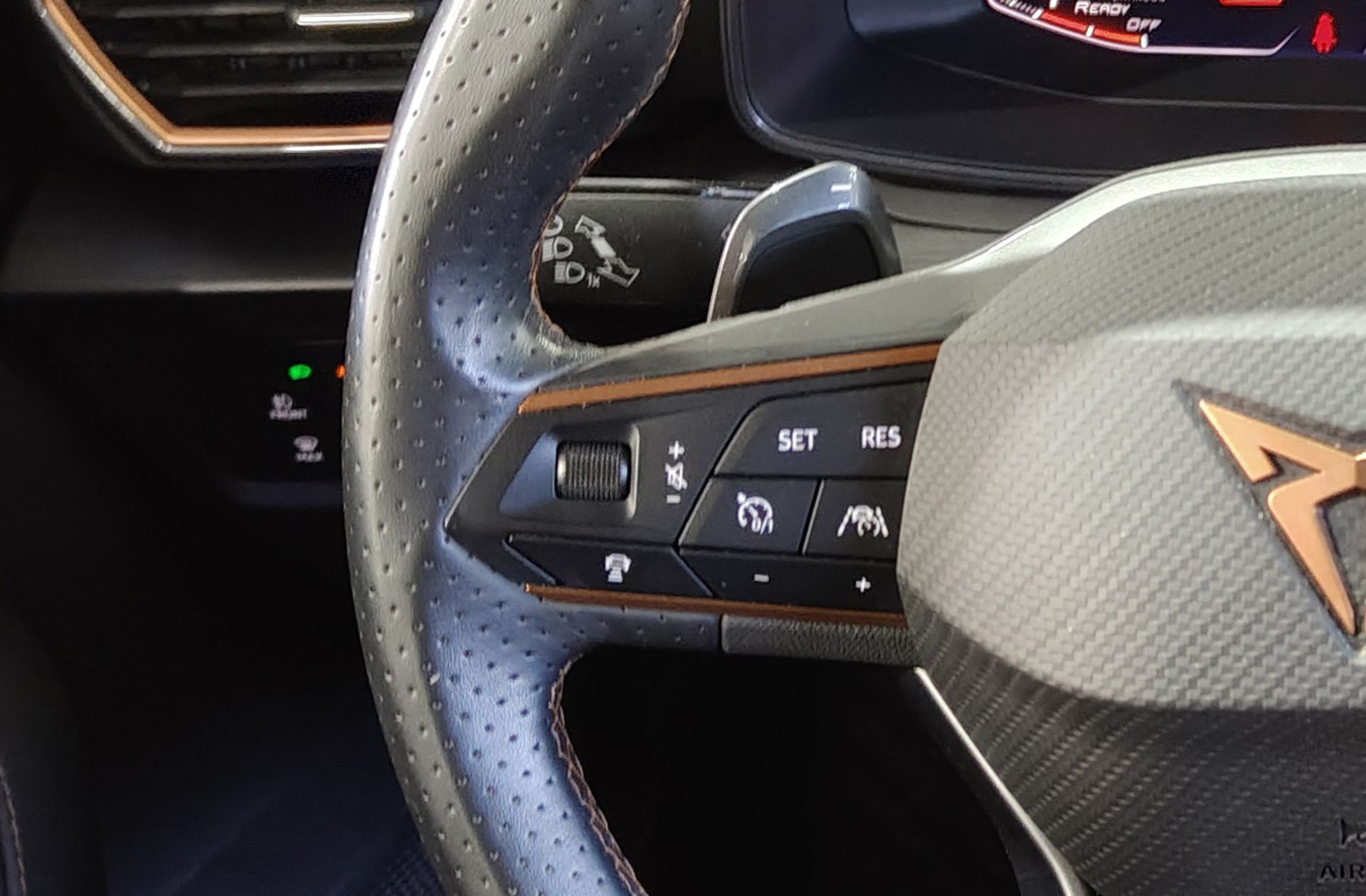 Cupra Formentor 1.5 TSI Tech Edition DSG - foto 28