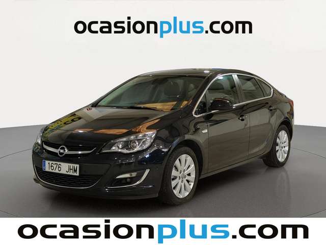 Opel Astra 1.6 CDTi S&S Excellence (136 CV) de segunda mano