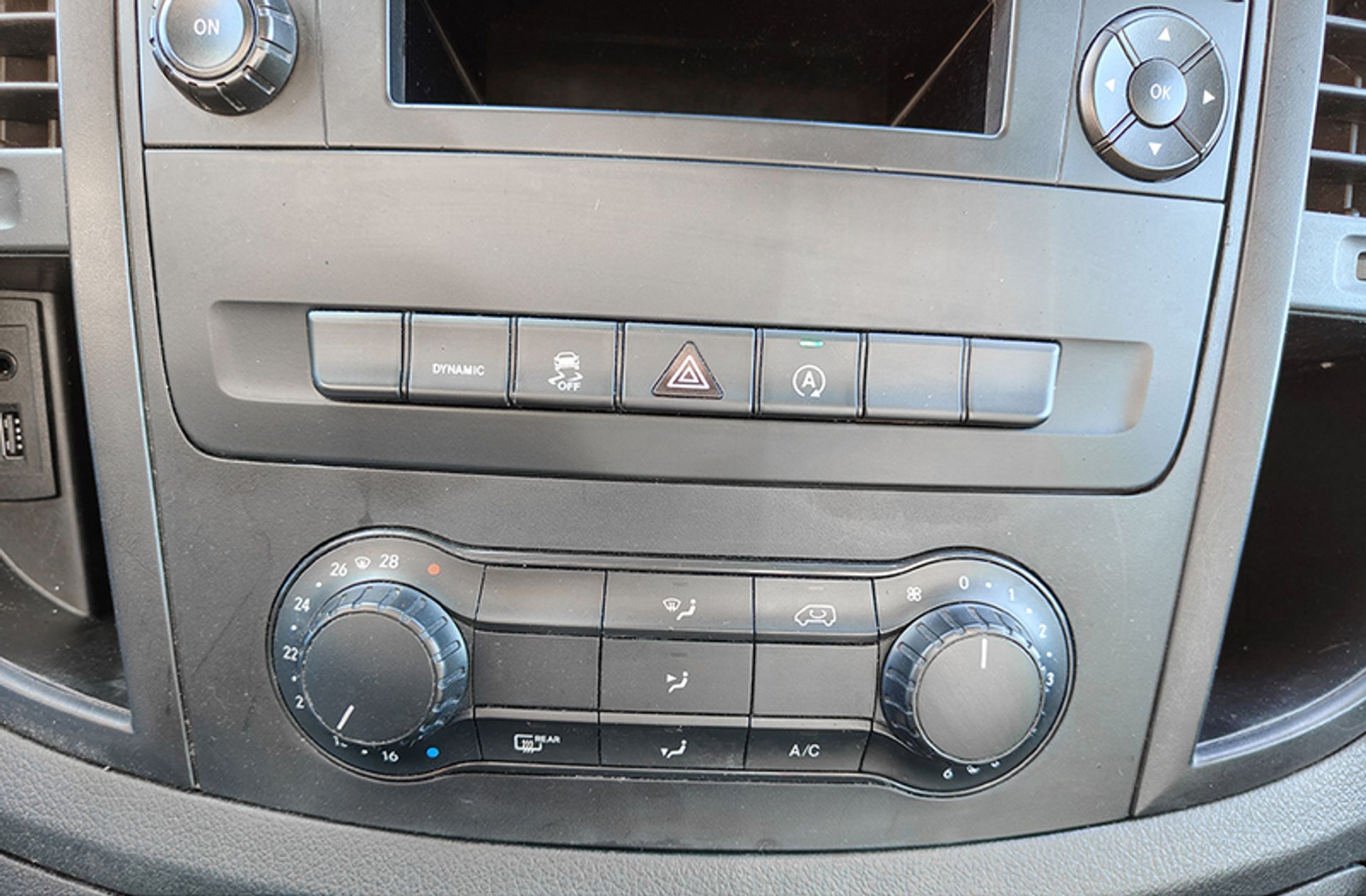 Mercedes-Benz Vito Combi 114 CDI Tourer Pro Compacta - foto 23