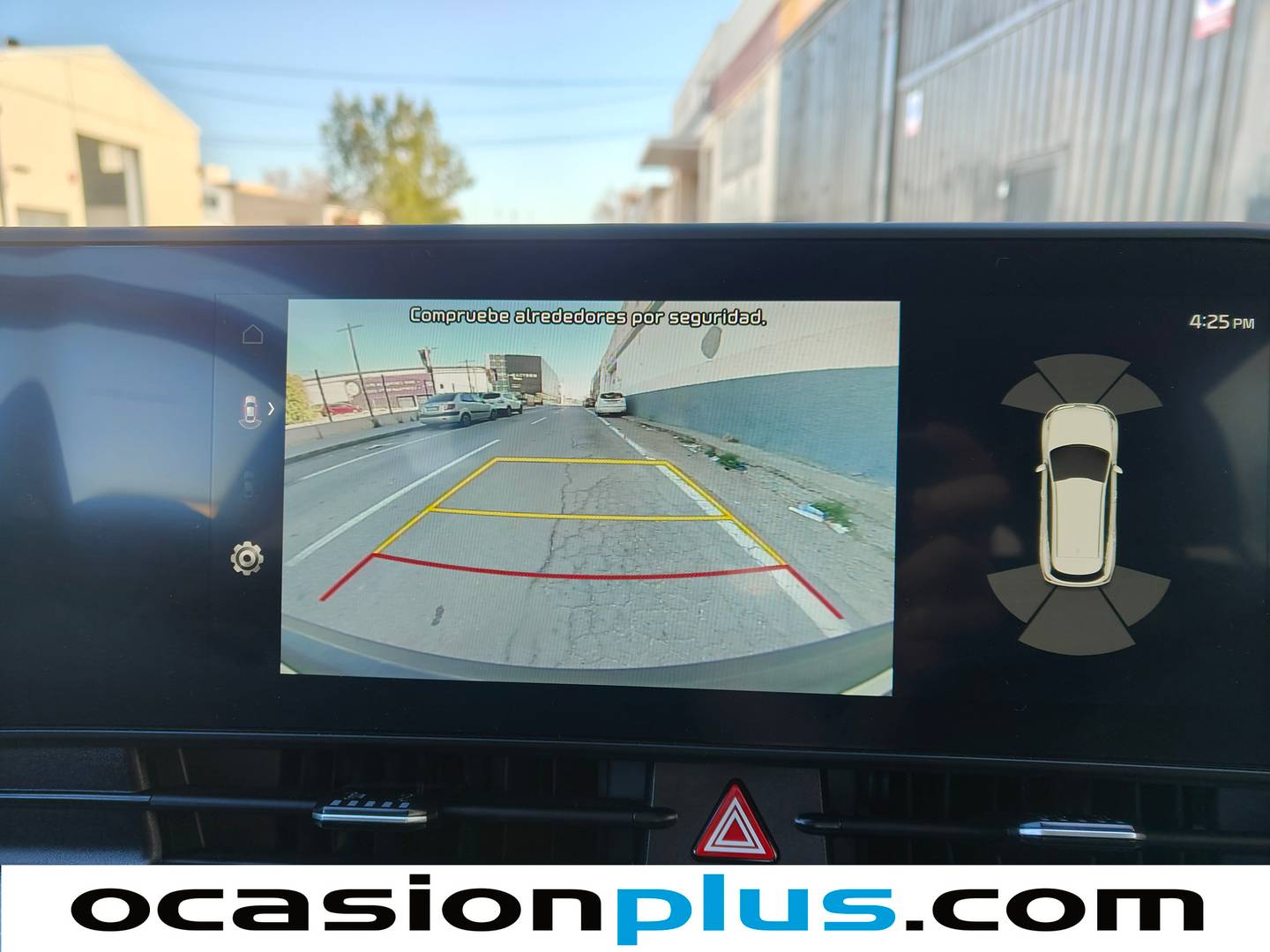 Equipamiento del KIA Sportage Kia Sportage 1.6 CRDi MHEV Business 4x2 DCT (136 CV)