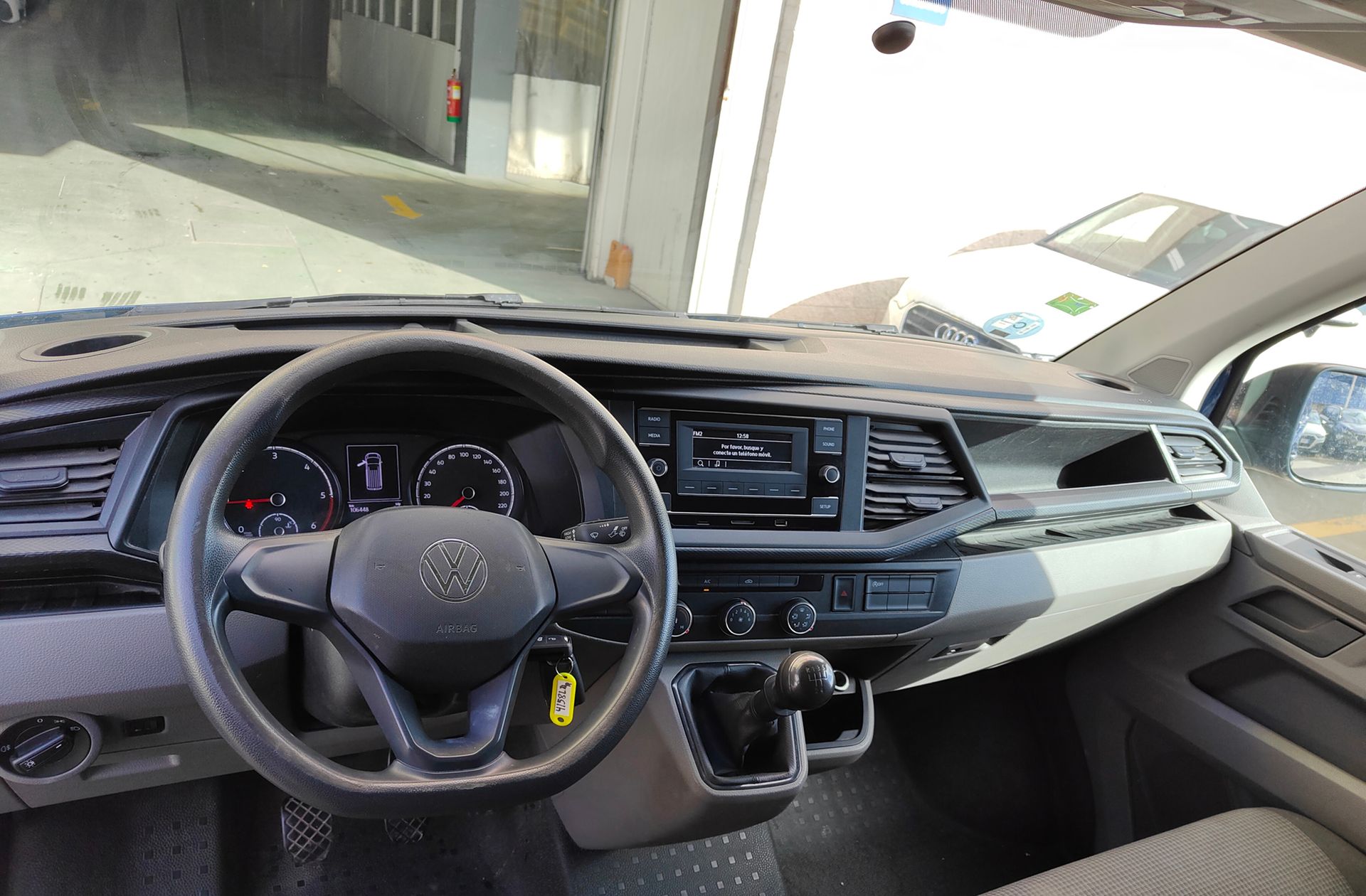 Volkswagen Transporter Furgon Batalla Larga TN 2.0 TDI - foto 6