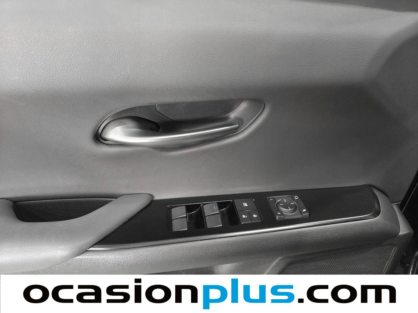 Lexus UX Lexus UX 250h Business City (184 CV) de segunda mano