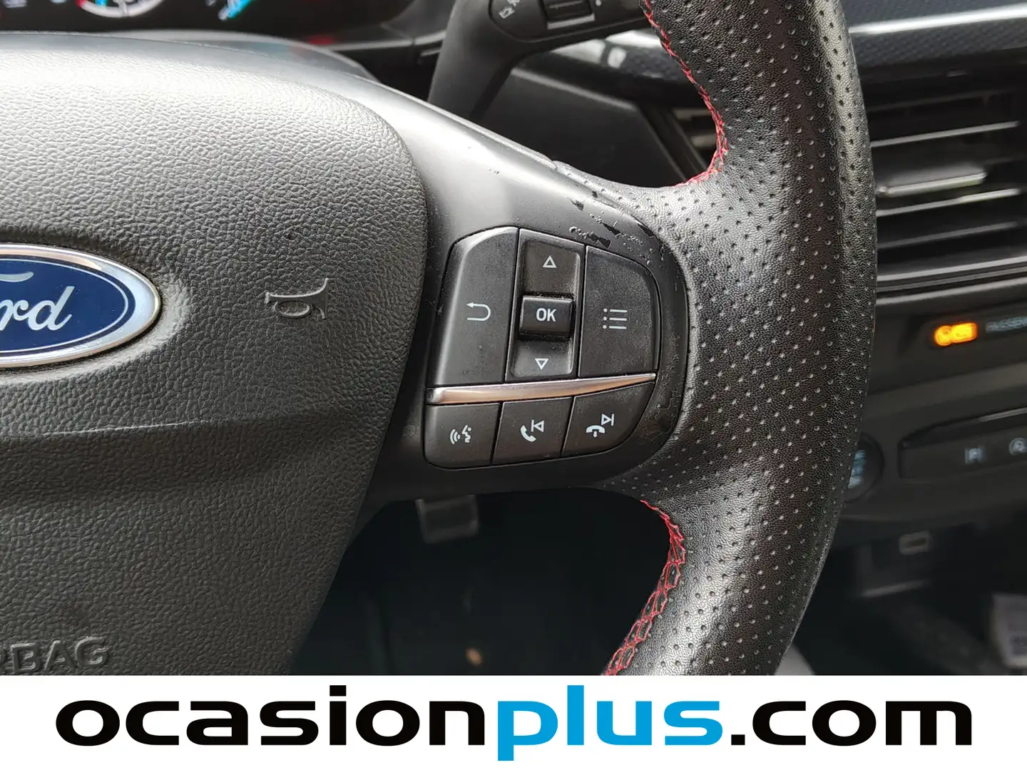 Foto Ford Focus Ford Focus 1.0 Ecoboost MHEV ST-Line (125 CV)