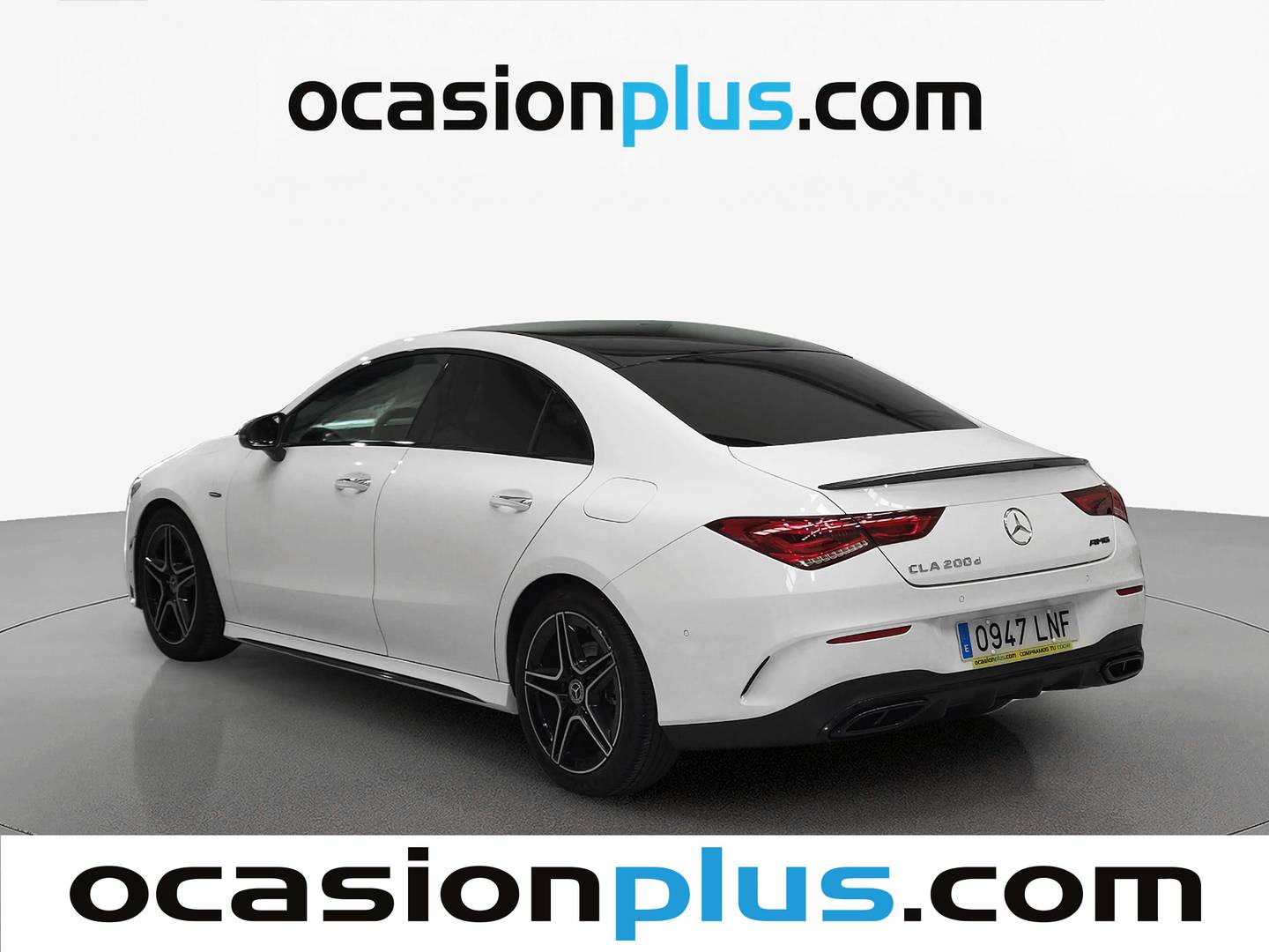 Foto delantera Mercedes CLA Mercedes-Benz CLA 200 d  (150 CV) Pack AMG derecha