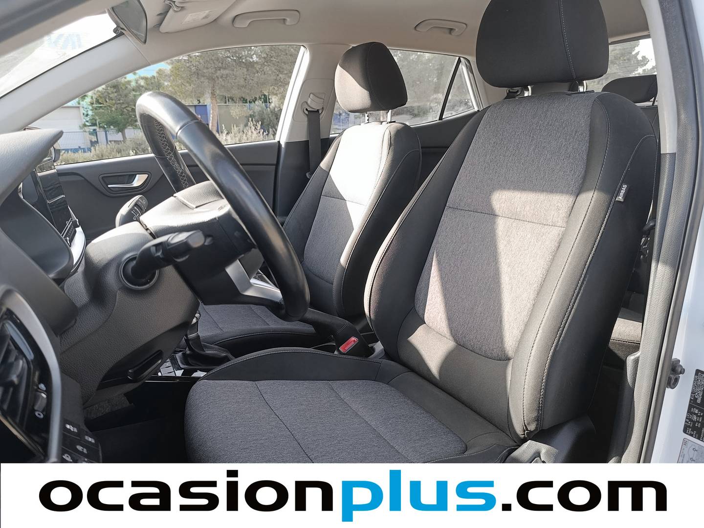 Foto asientos delanteros KIA Stonic KIA Stonic 1.0 T-GDi Drive DCT (100 CV)