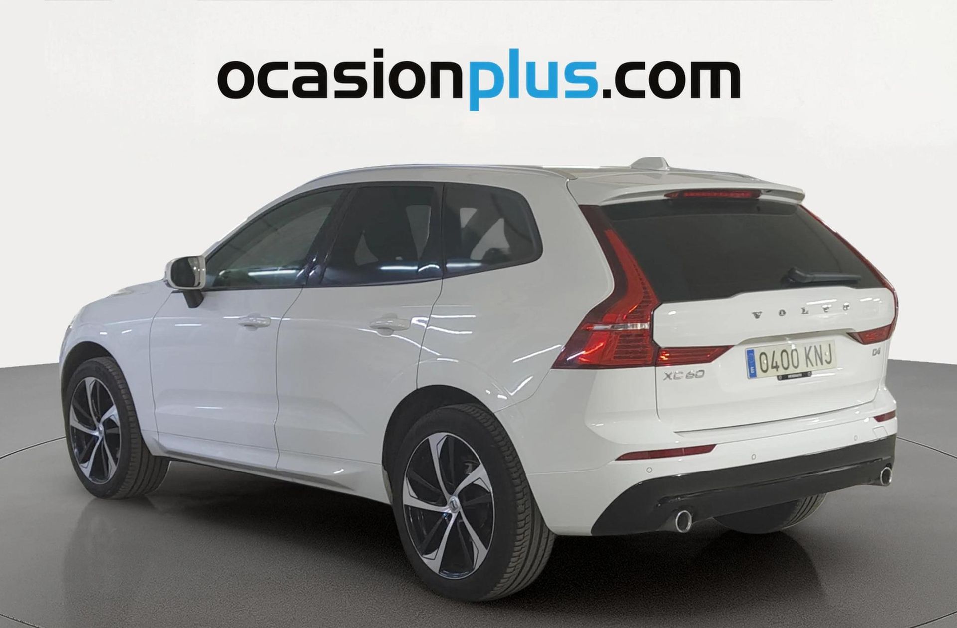 Volvo XC60 D4 Momentum - foto 3