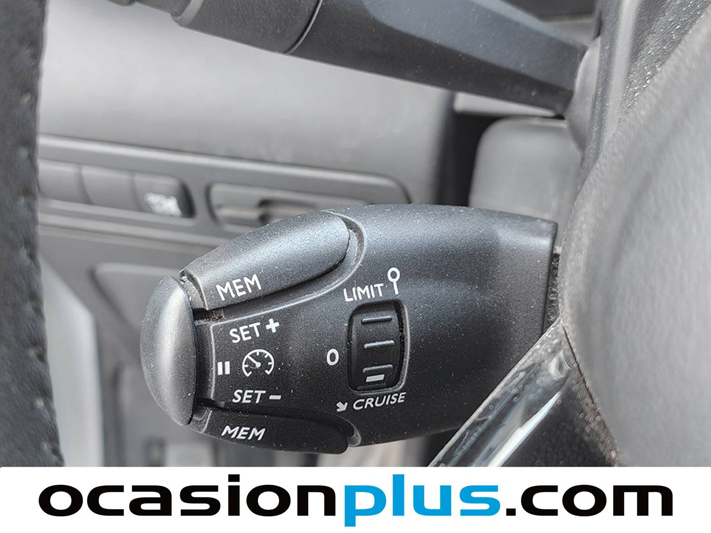 Acabados Citroën C3 Aircross Citroën C3 Aircross BlueHDi 120 S&S Feel (120 CV)