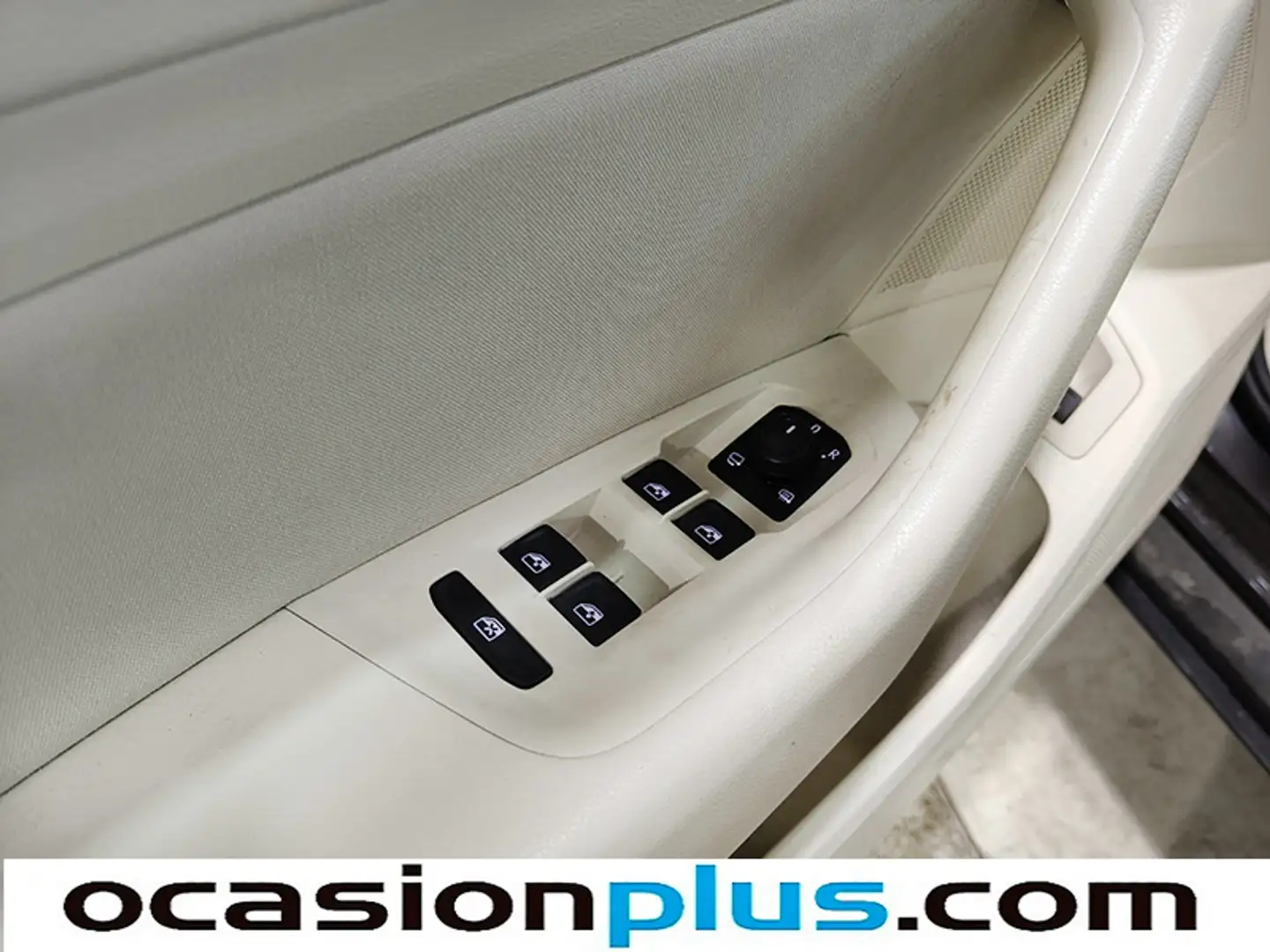 Foto Volkswagen Passat Volkswagen Passat Variant Advance 1.5 TSI (150 CV)