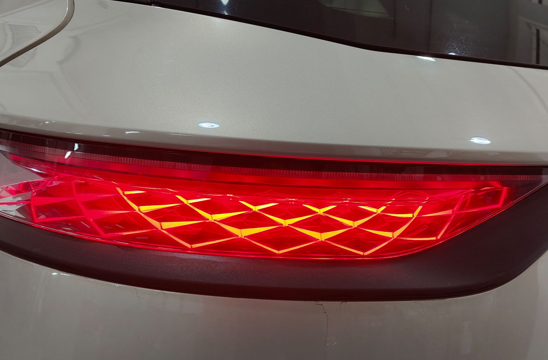 DS DS 7 Crossback E-Tense 300 Performance Line+ 4WD - foto 18