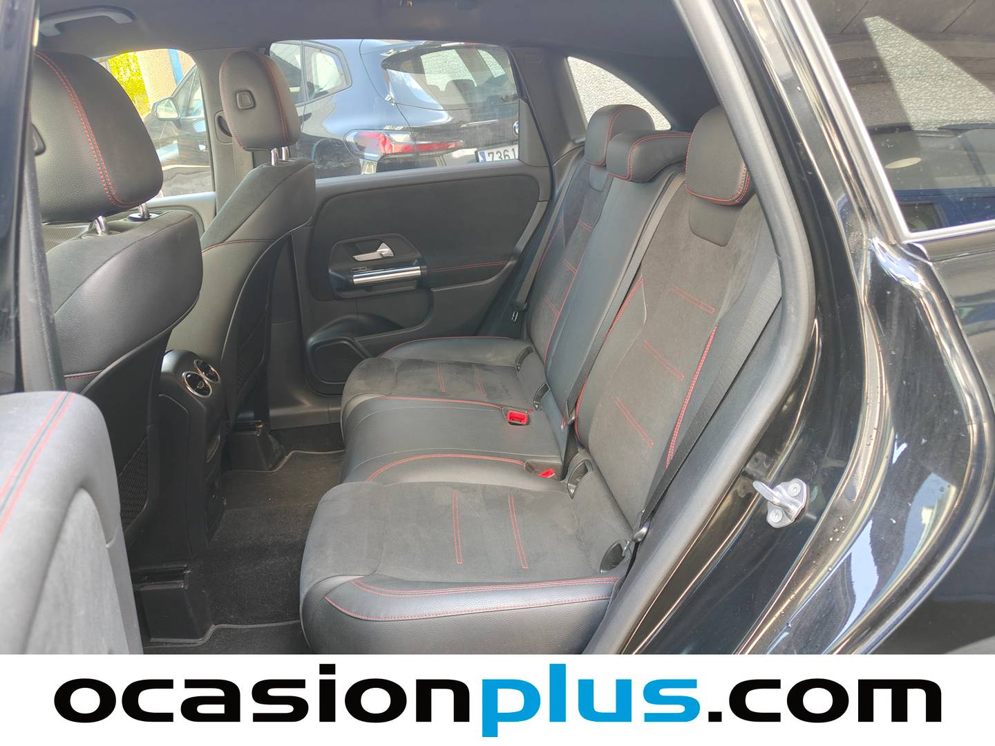 Foto asientos traseros Mercedes Clase B Mercedes Clase B Clase B 180 d (116 CV)