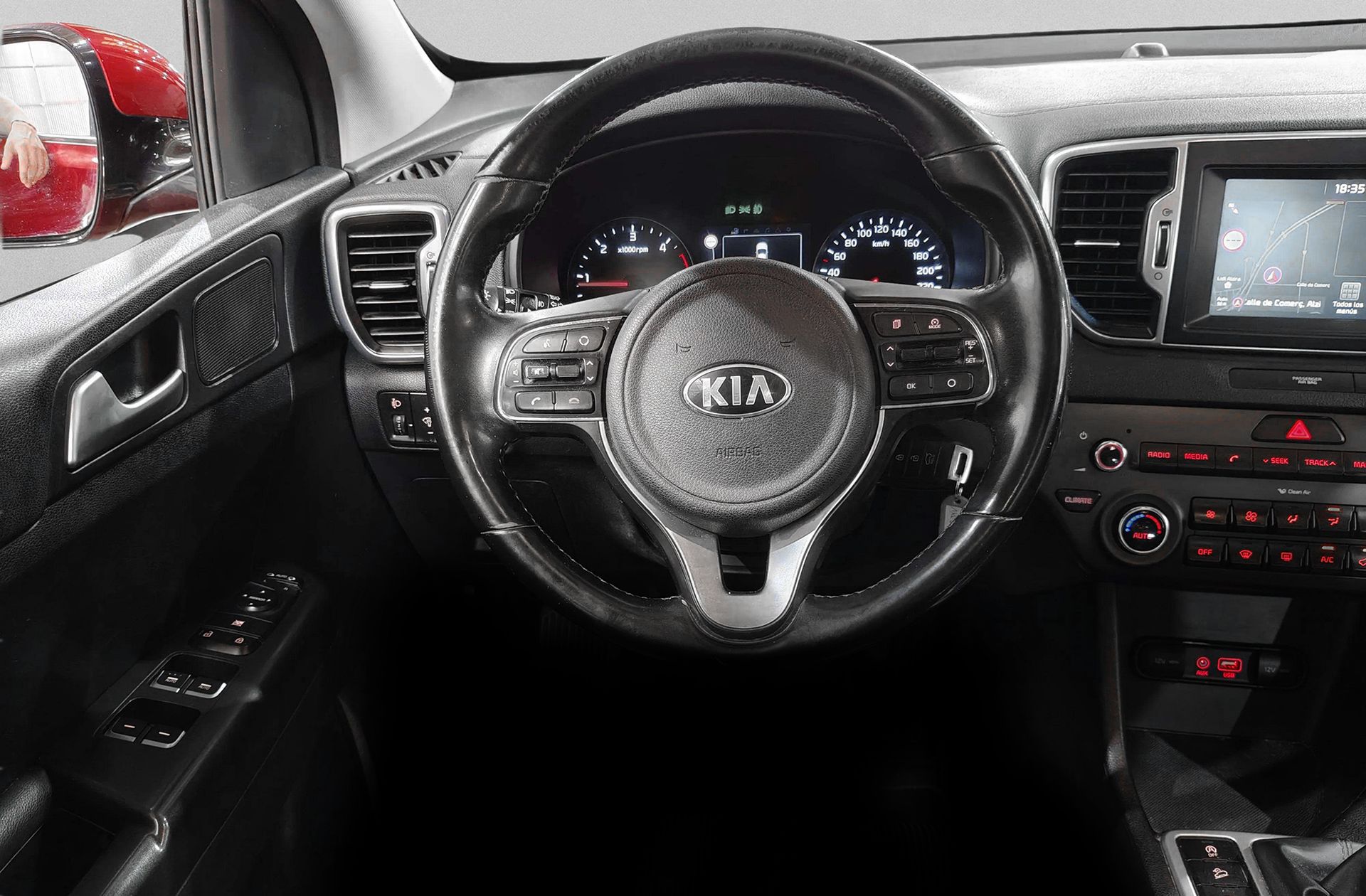 Kia Sportage 1.7 CRDi VGT Eco-Dynamics Drive 4x2 - foto 24