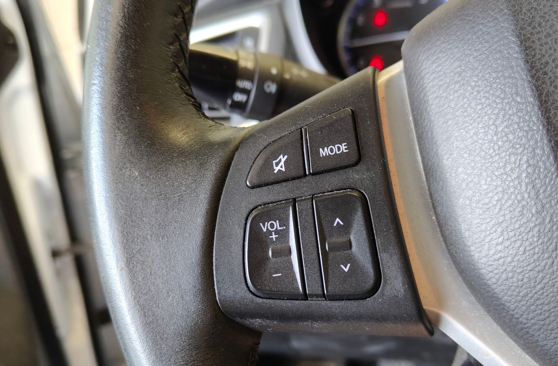 Suzuki S-Cross 1.0 Ditc GLX - foto 21