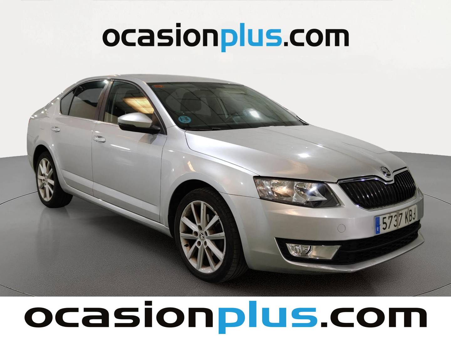 Foto delantera Skoda Octavia Skoda Octavia 1.6 TDI CR Ambition (110 CV) derecha