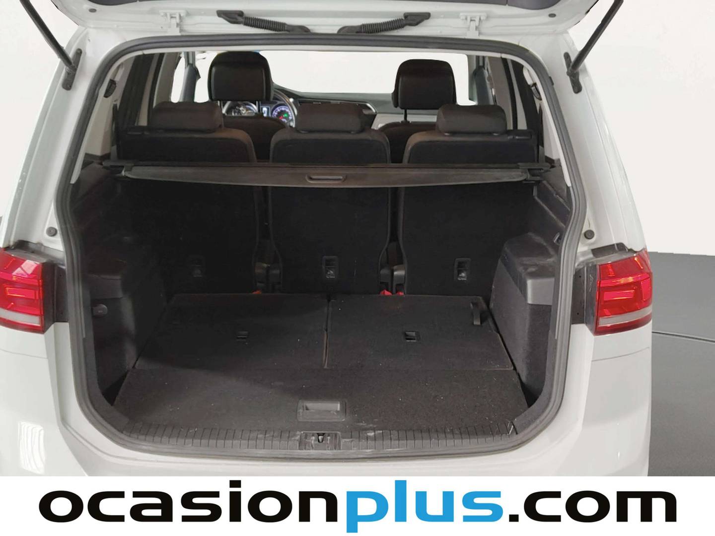 Foto Volkswagen Touran Volkswagen Touran Advance 1.5 TSI (150 CV) DSG 7 PLAZAS siete plazas