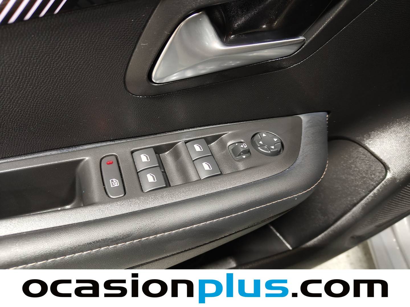 Foto Peugeot 208 Peugeot 208 PureTech 100 Allure (100 CV)