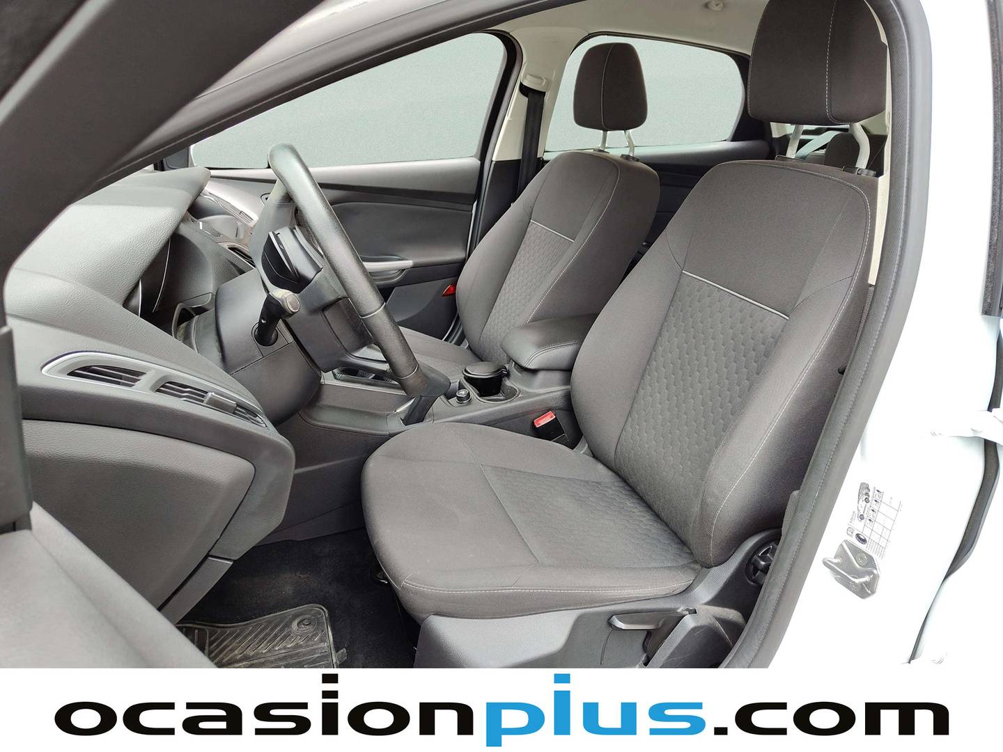 Foto asientos delanteros Ford Focus Ford Focus 1.0 Ecoboost S&S Trend (125 CV)