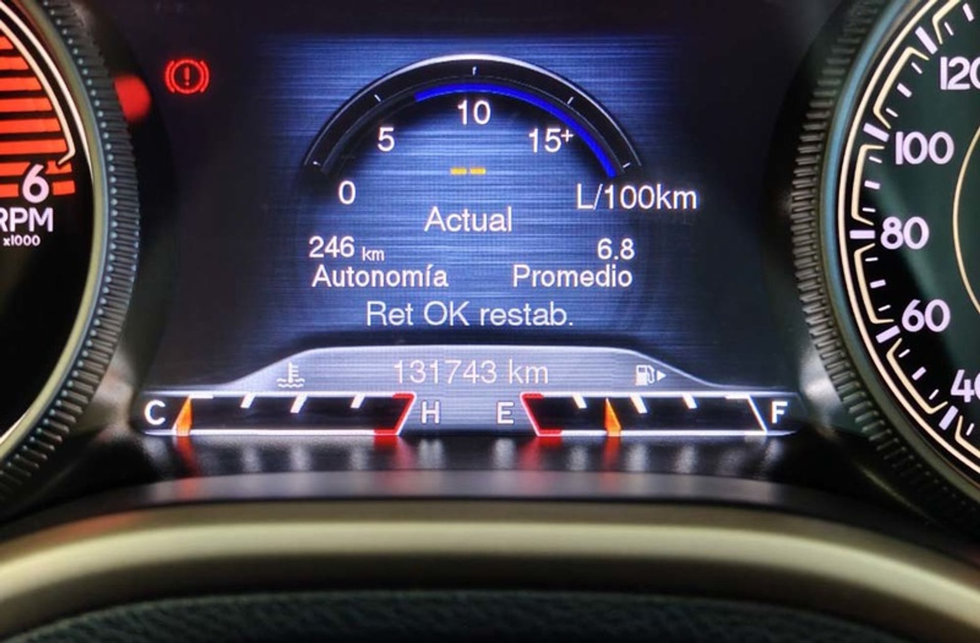 Jeep Cherokee 2.0 CRD Limited 4x2 - foto 12