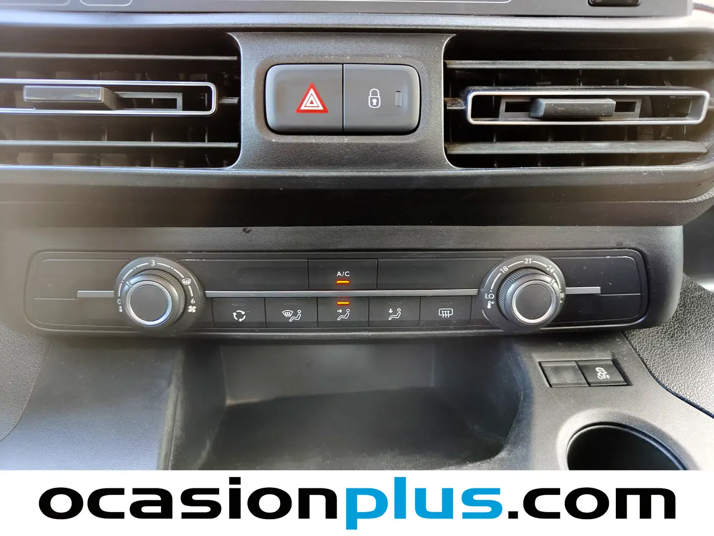 Foto Citroën Berlingo Citroen Berlingo BlueHDi 100 Talla M Live Pack (102 CV)