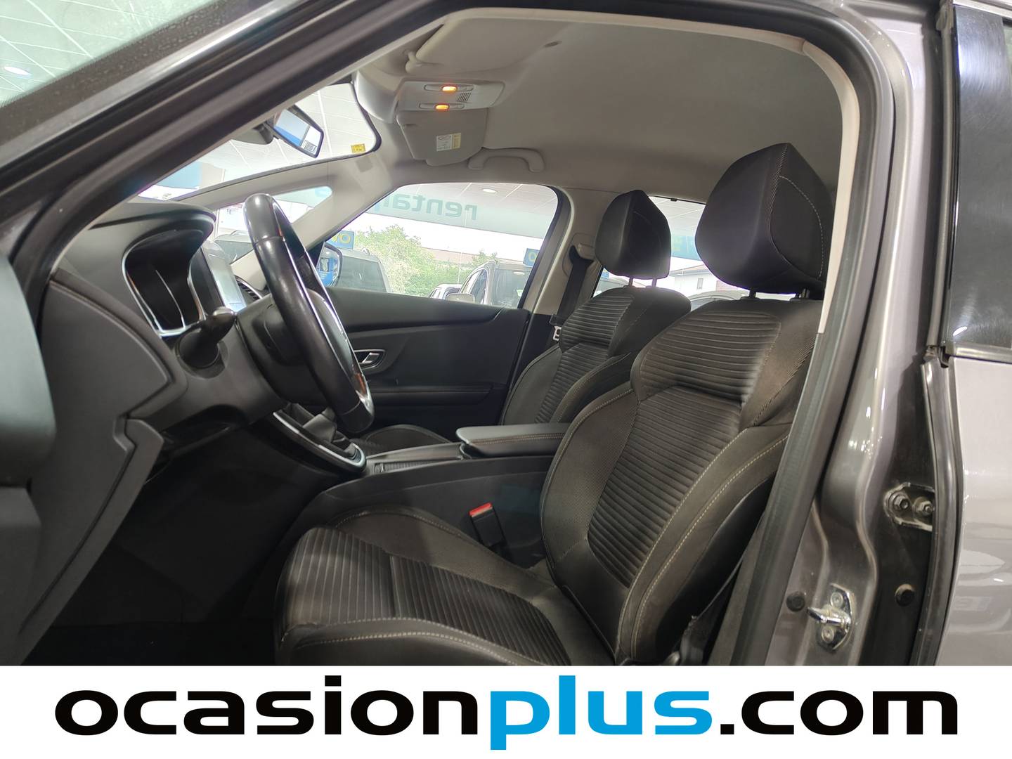 Foto asientos delanteros Renault Scenic Renault Scenic Intens Energy dCi (110CV)