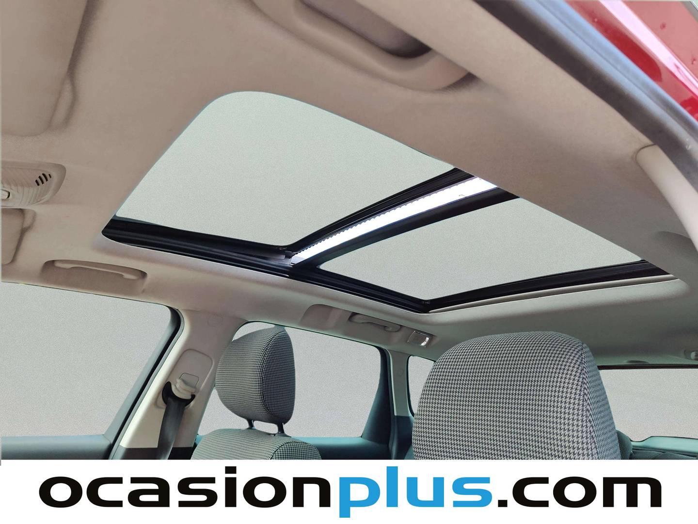 Extras y acabados del Citroën C3 Aircross Citroën C3 Aircross PureTech 110 S&S Shine EAT6 (110 CV)