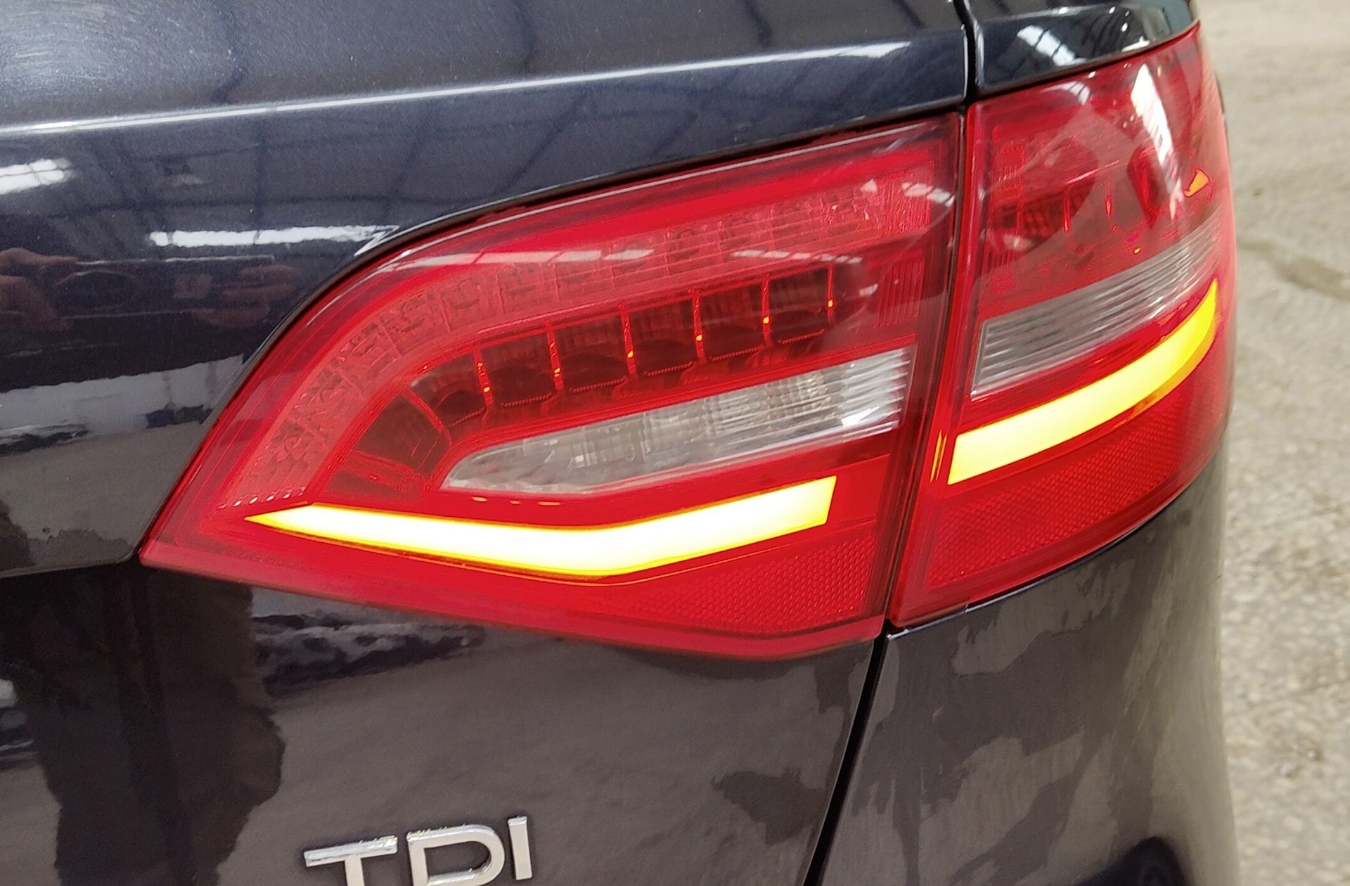 Audi A4 Avant S line edition 2.0 TDI CD - foto 15