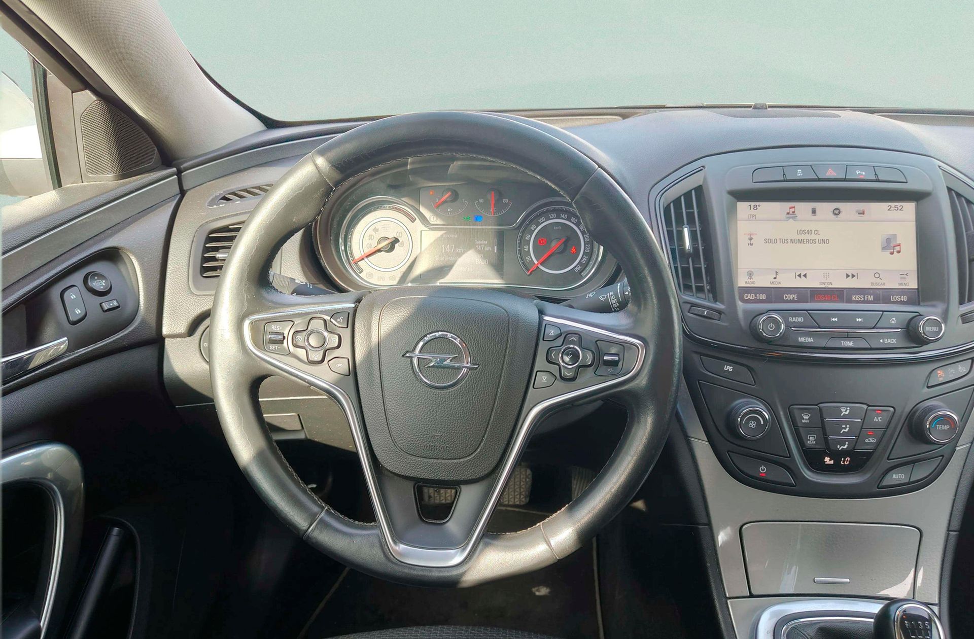Opel Insignia 1.4 Turbo GLP ecoFlex Selective - foto 21