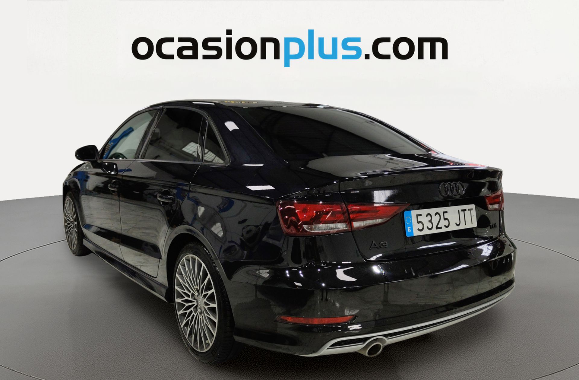 Audi A3 Sedan S line edition 1.6 TDI clean diesel - foto 3