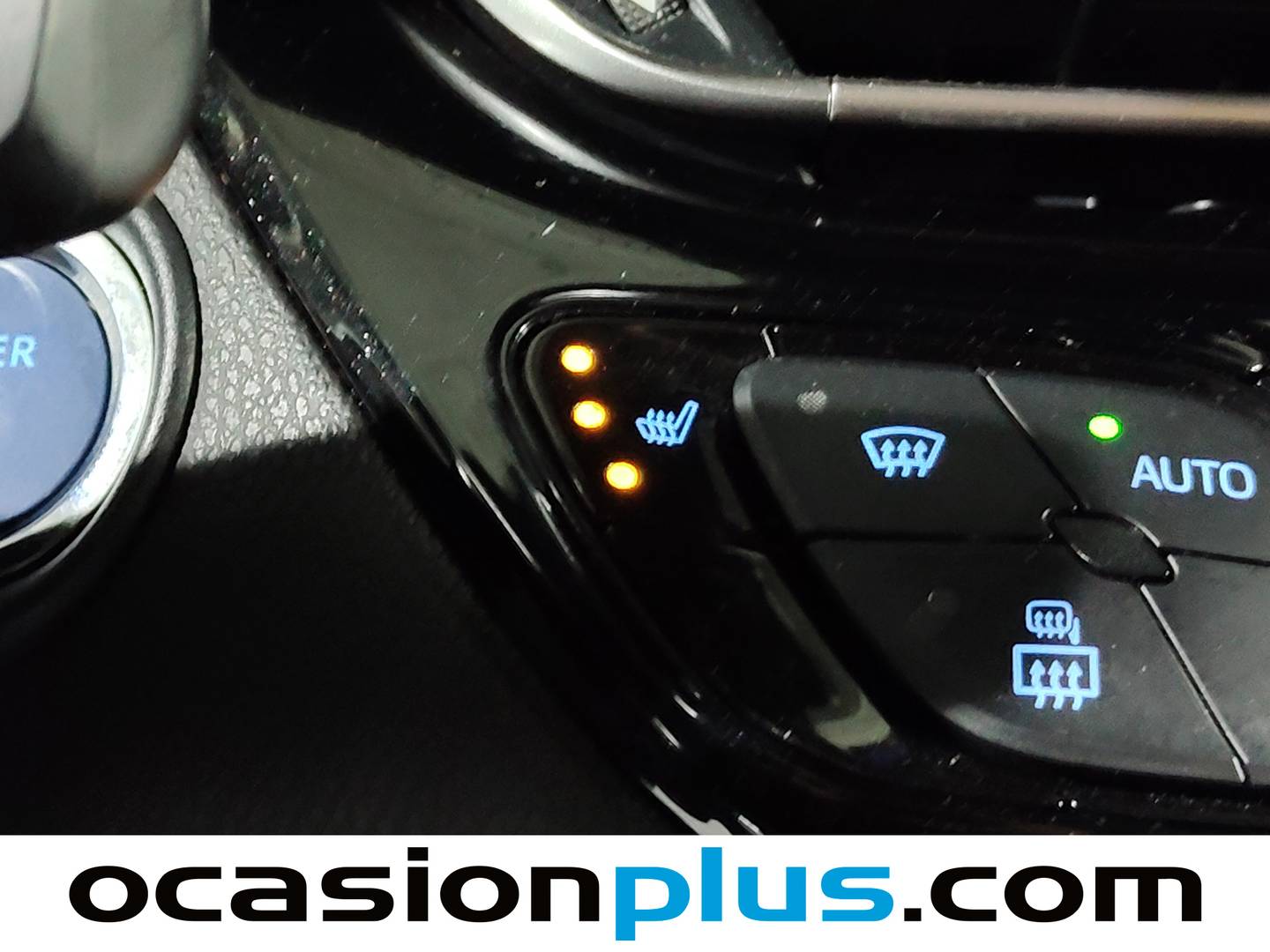 Equipamiento del Toyota C-HR Toyota C-HR 1.8 125H Advance (122 CV)