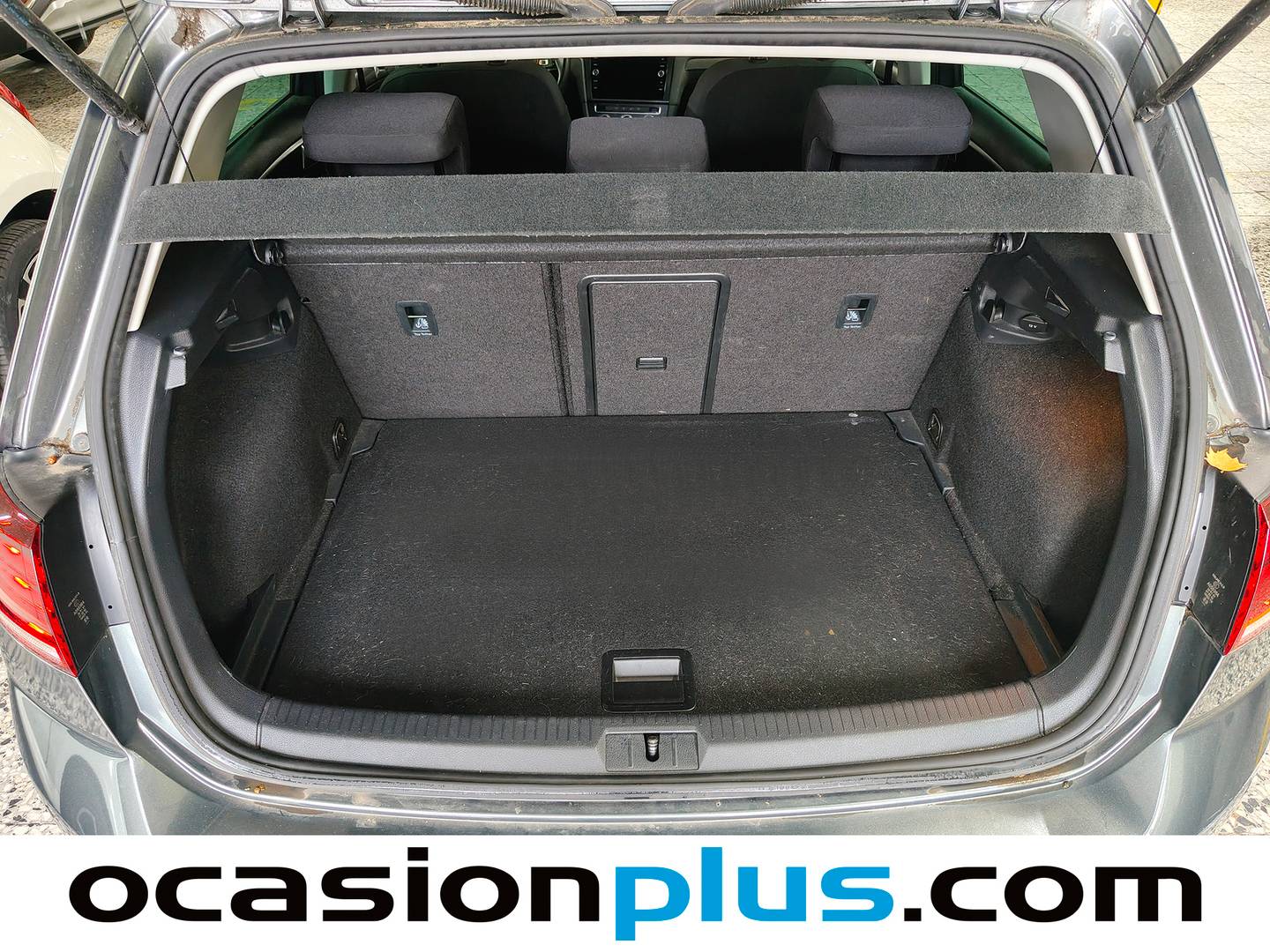 Fotos maletero Volkswagen Golf Volkswagen Golf Advance 1.5 TSI Evo (130 CV) DSG